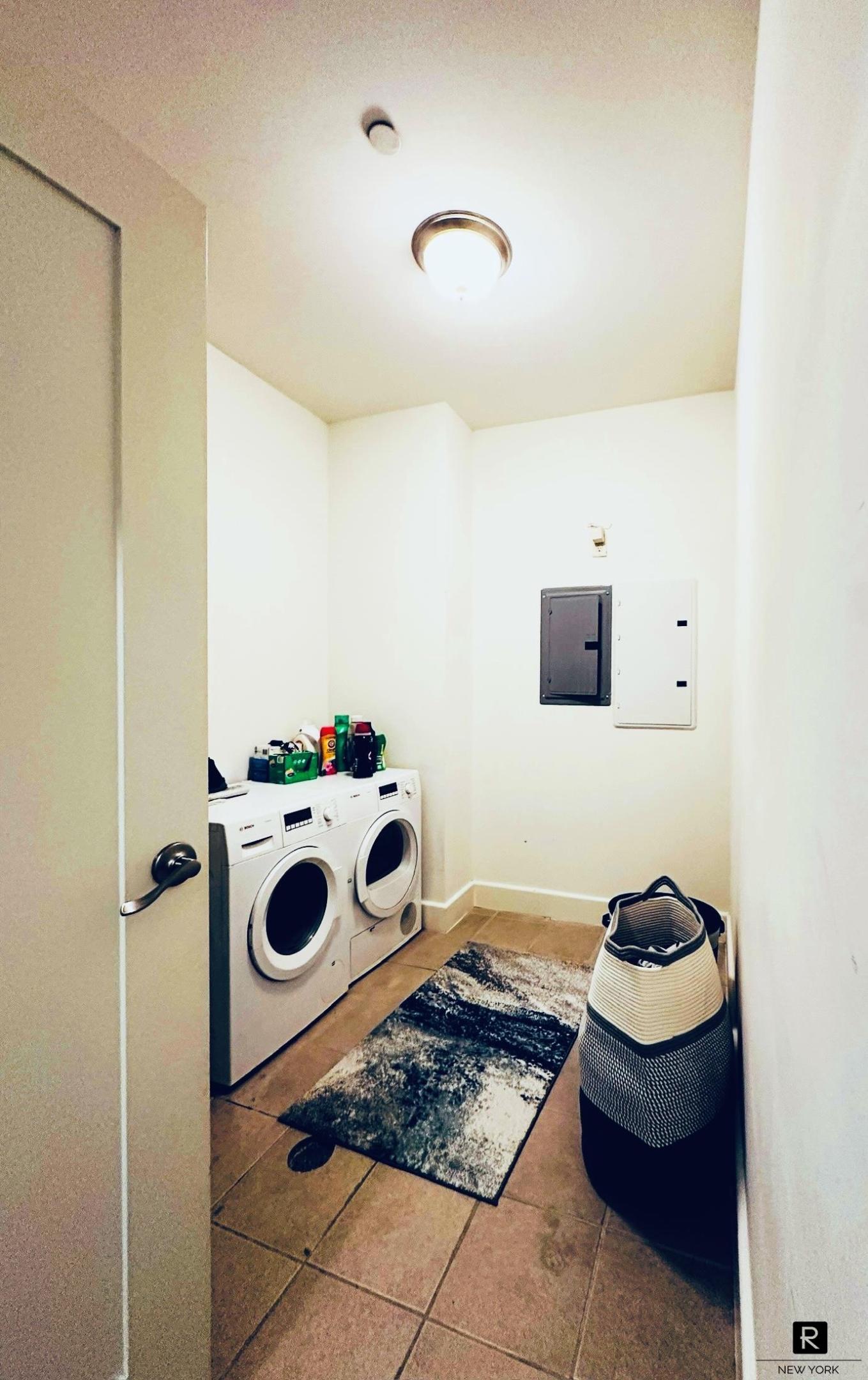 #14 photo, New York City, スタテンアイランド New York City , NY 10301