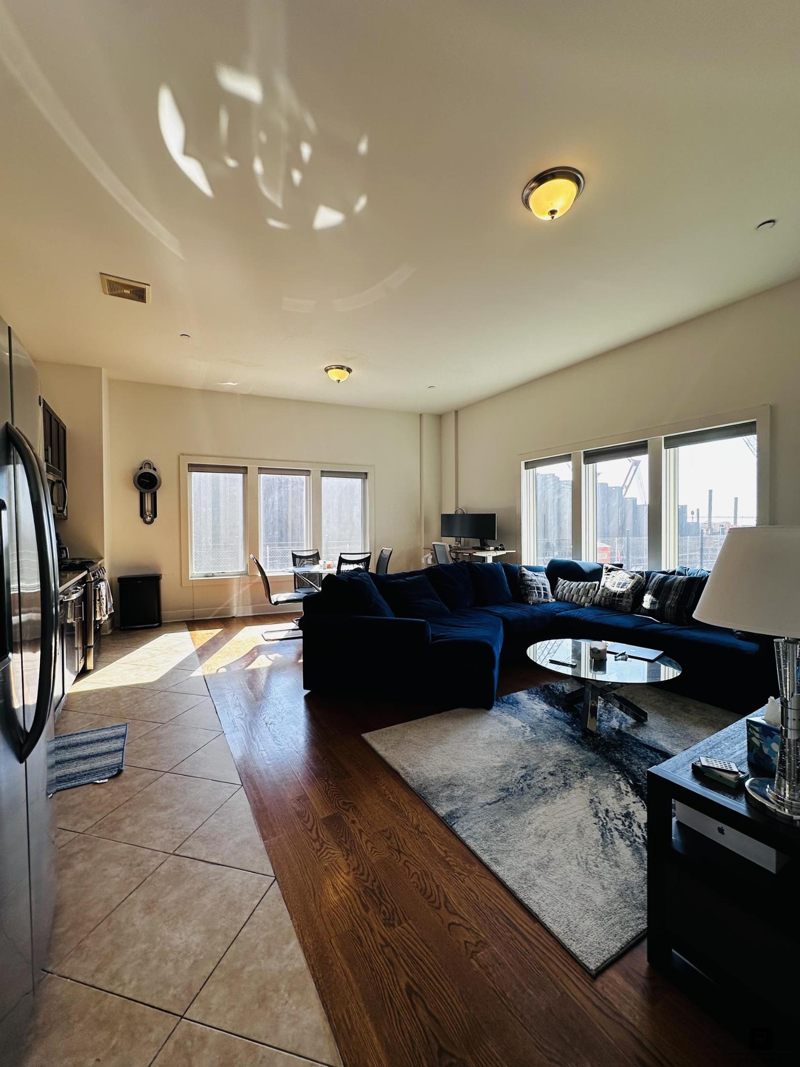 #4 photo, New York City, スタテンアイランド New York City , NY 10301