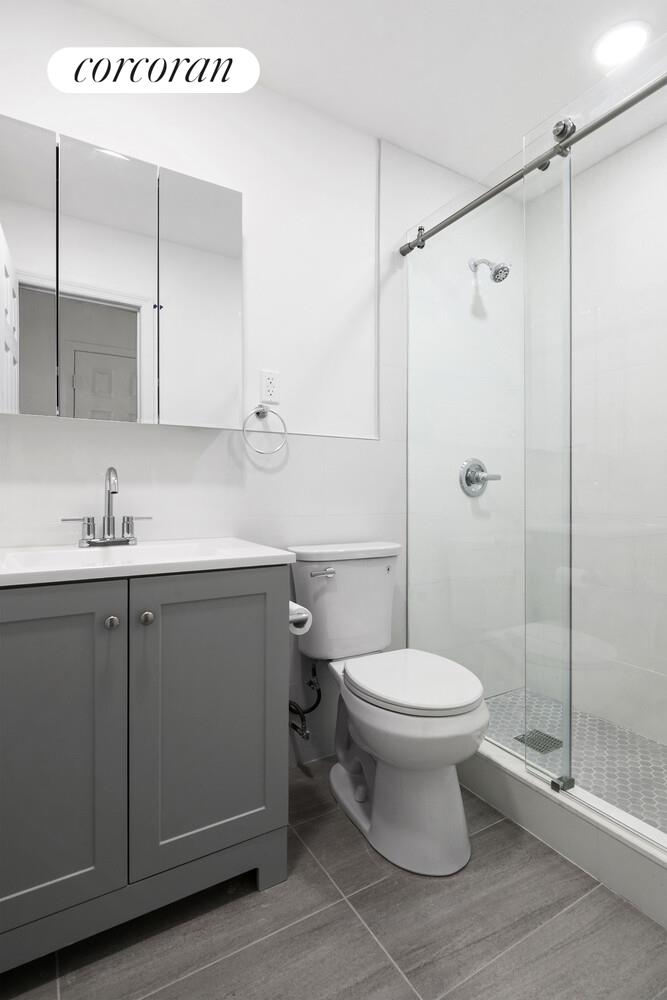 #11 photo, Astoria, クイーンズ区 Astoria , NY 11103