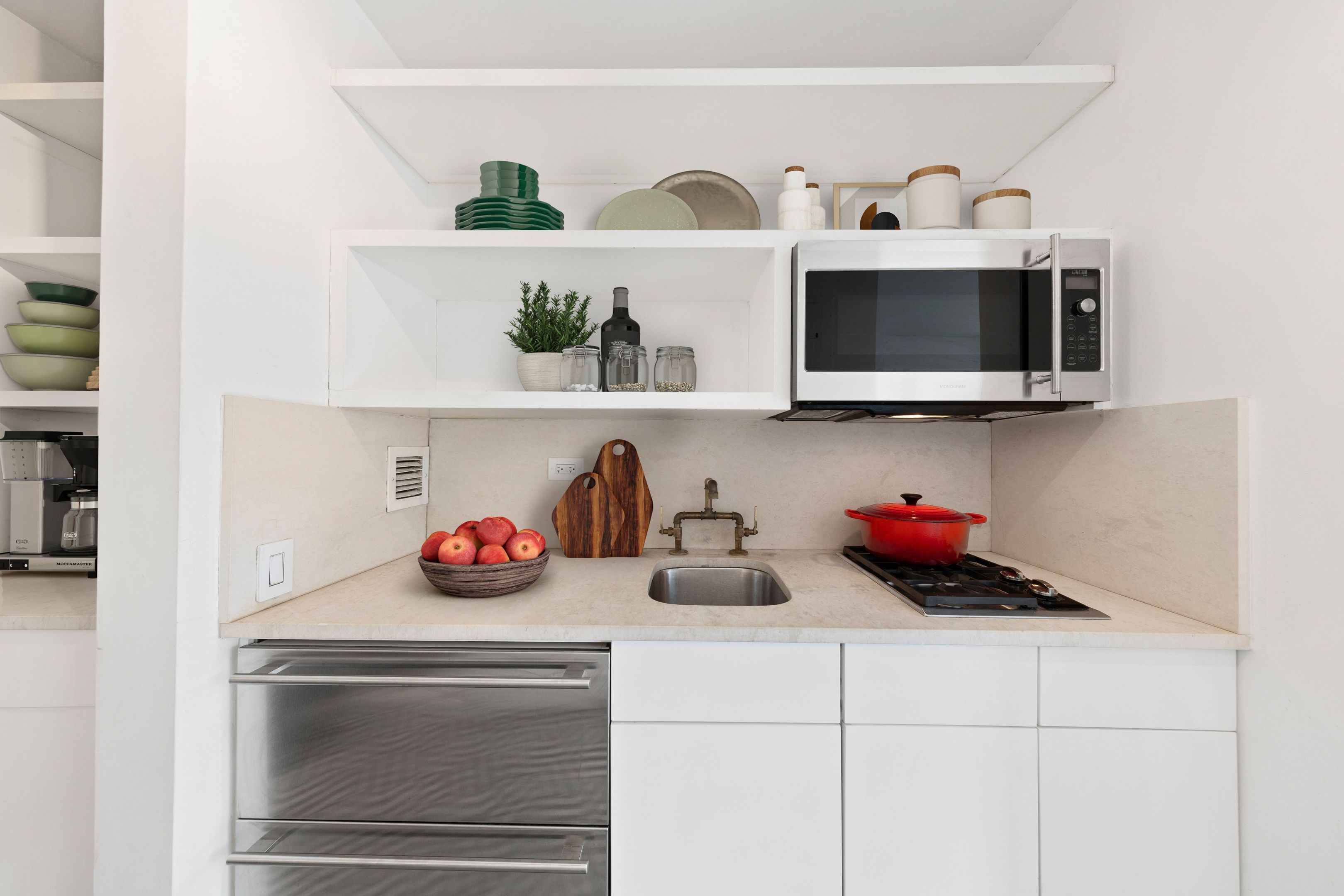 #5 photo, 500 W 43rd Street, マンハッタン Hells Kitchen , NY 10036