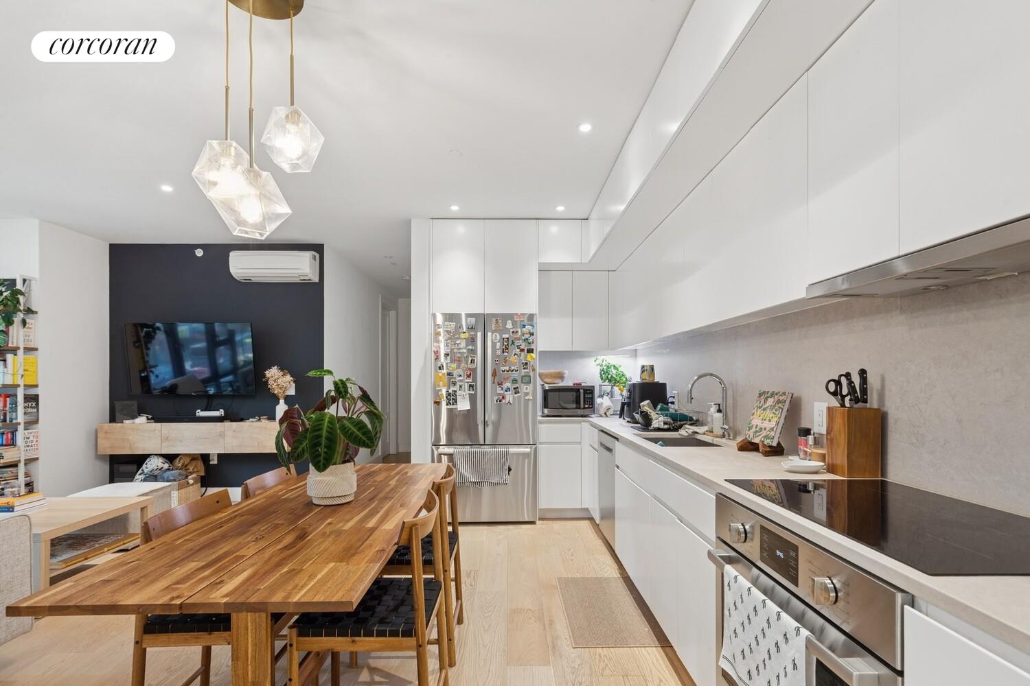 #3 photo, Brooklyn, ブルックリン区 Downtown Brooklyn , NY 11201