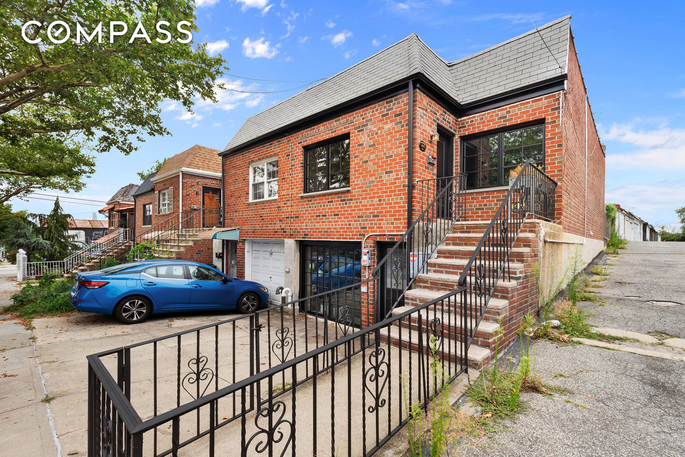 #1 photo, 209 Onderdonk Avenue, كوينز Ridgewood , NY 11385