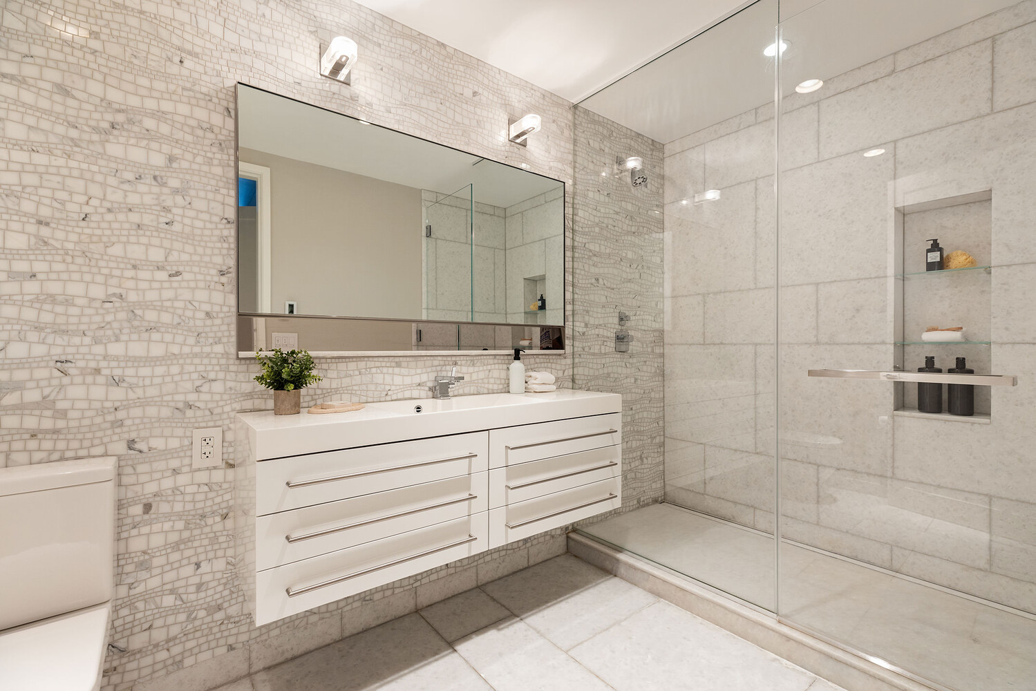 #12 photo, 124 W 23RD Street, マンハッタン Chelsea , NY 10011