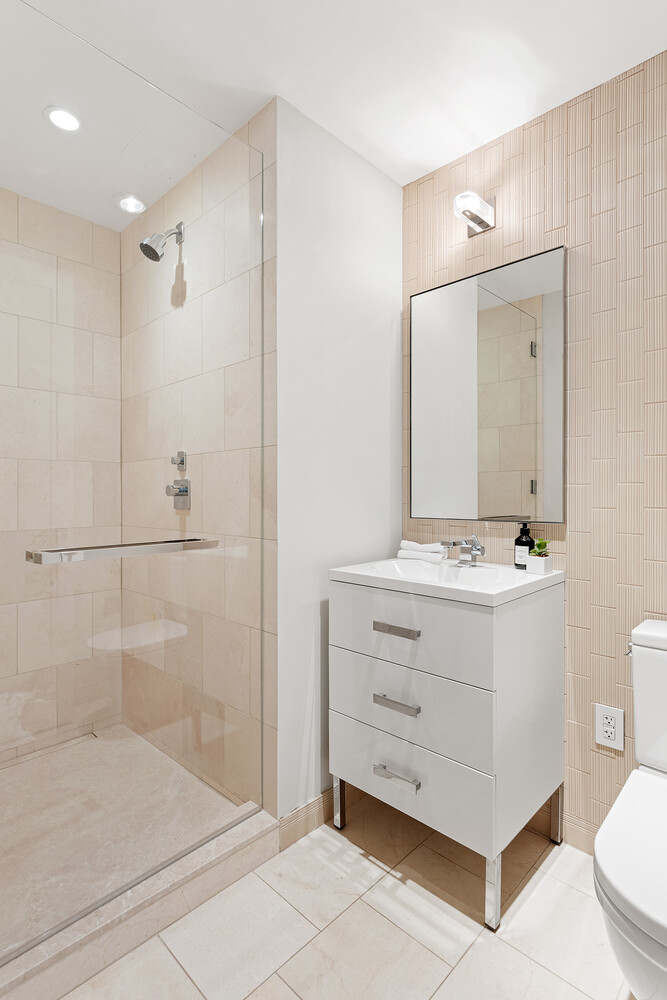 #17 photo, 124 W 23RD Street, マンハッタン Chelsea , NY 10011