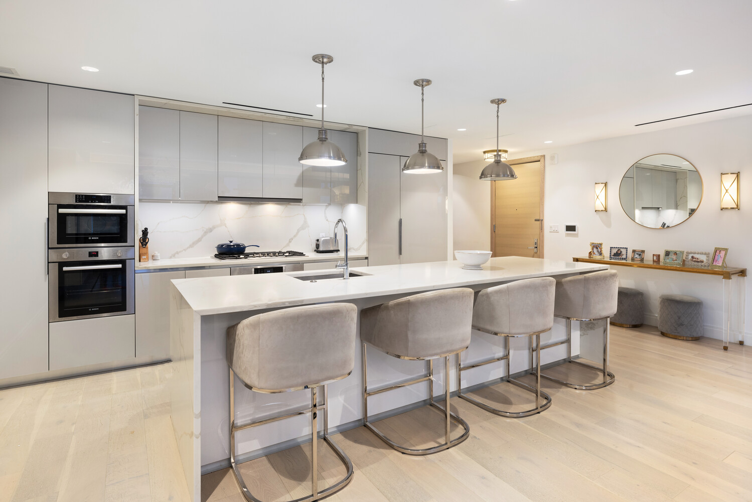 #4 photo, 212 W 95TH Street, マンハッタン Upper West Side , NY 10025