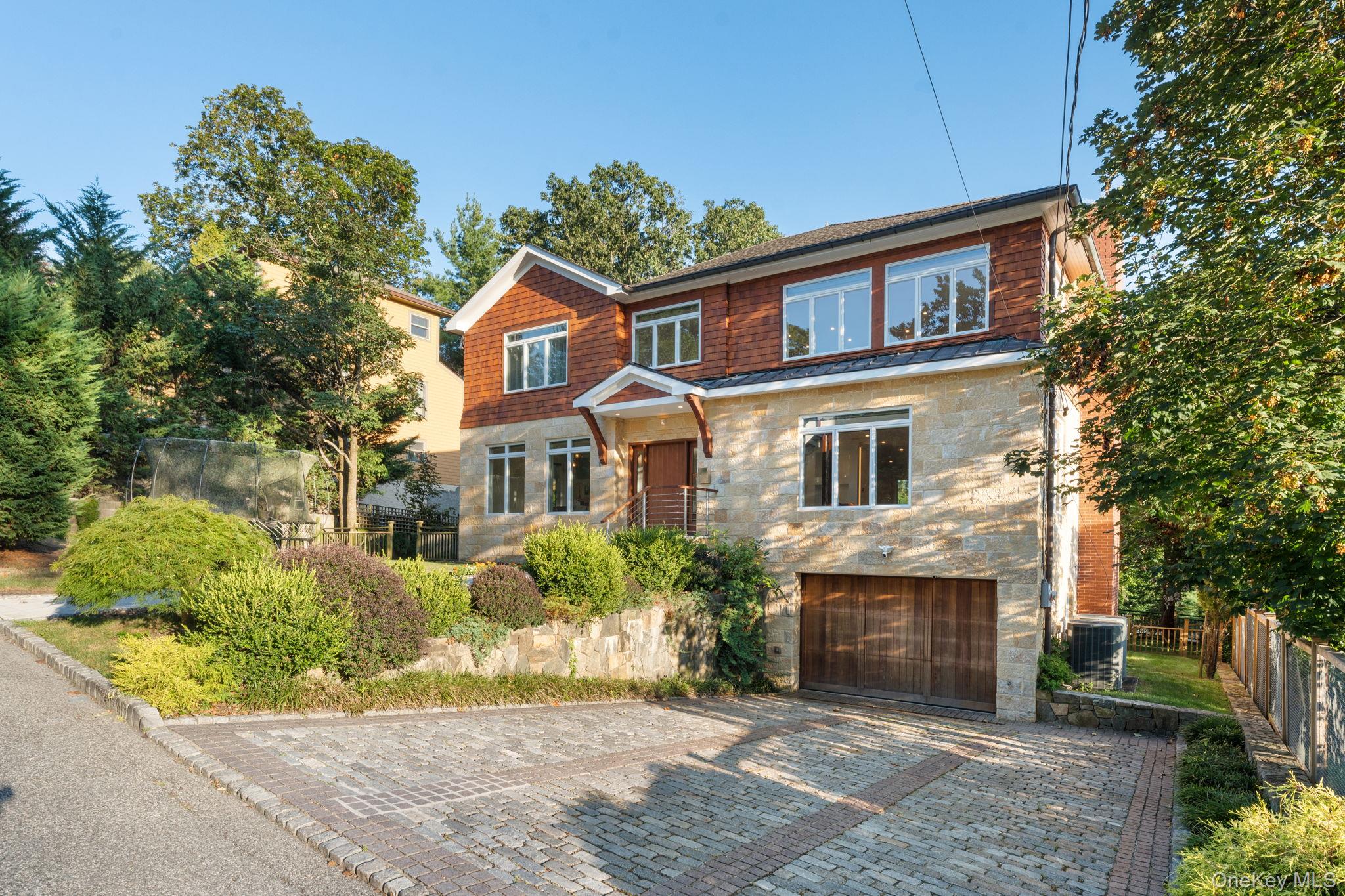 #2 photo, 2 Hudson Street, Hastings-on-Hudson , NY 10706