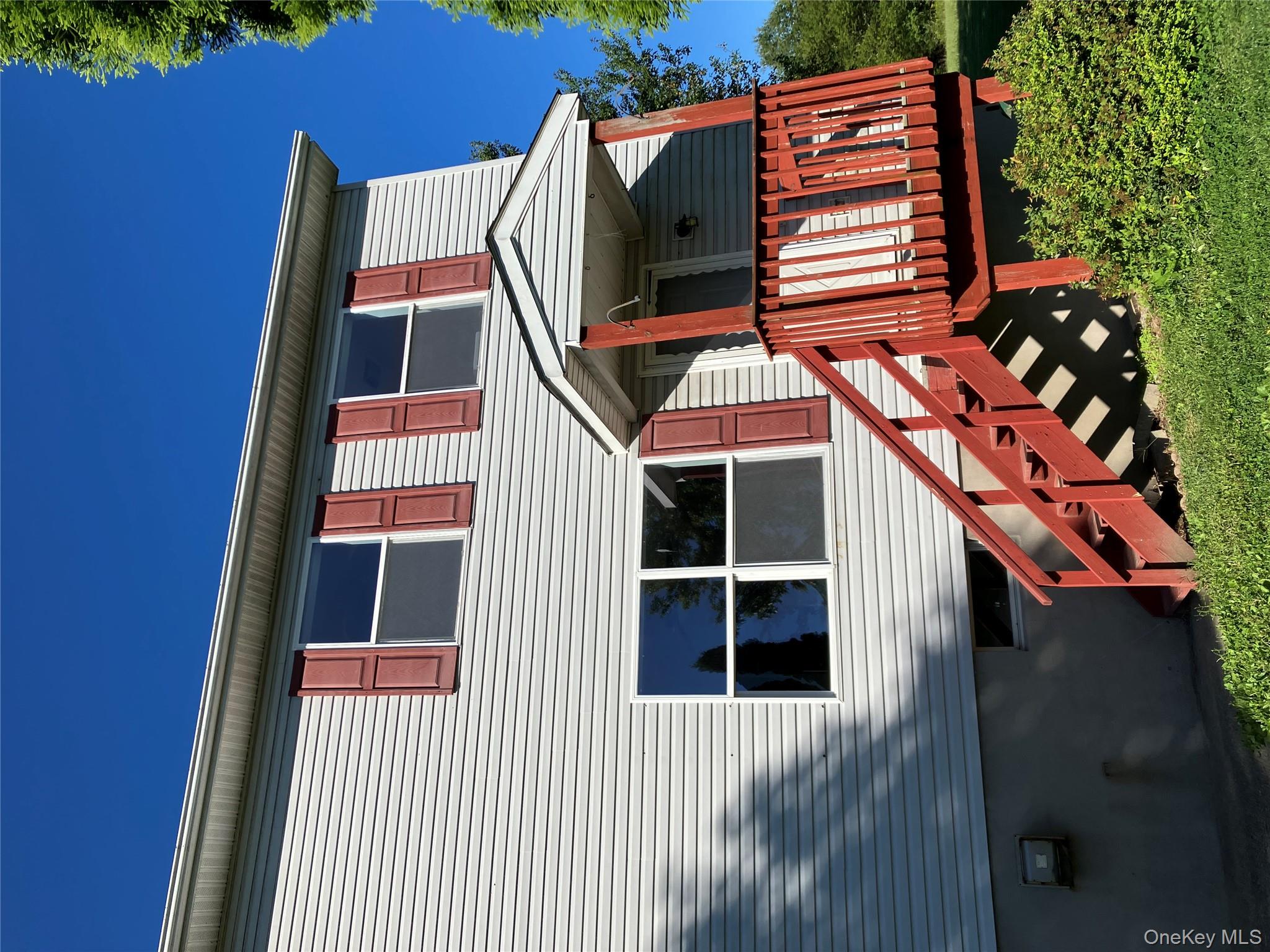 #1 photo, 133 Ridgebury Road, New Hampton , NY 10958