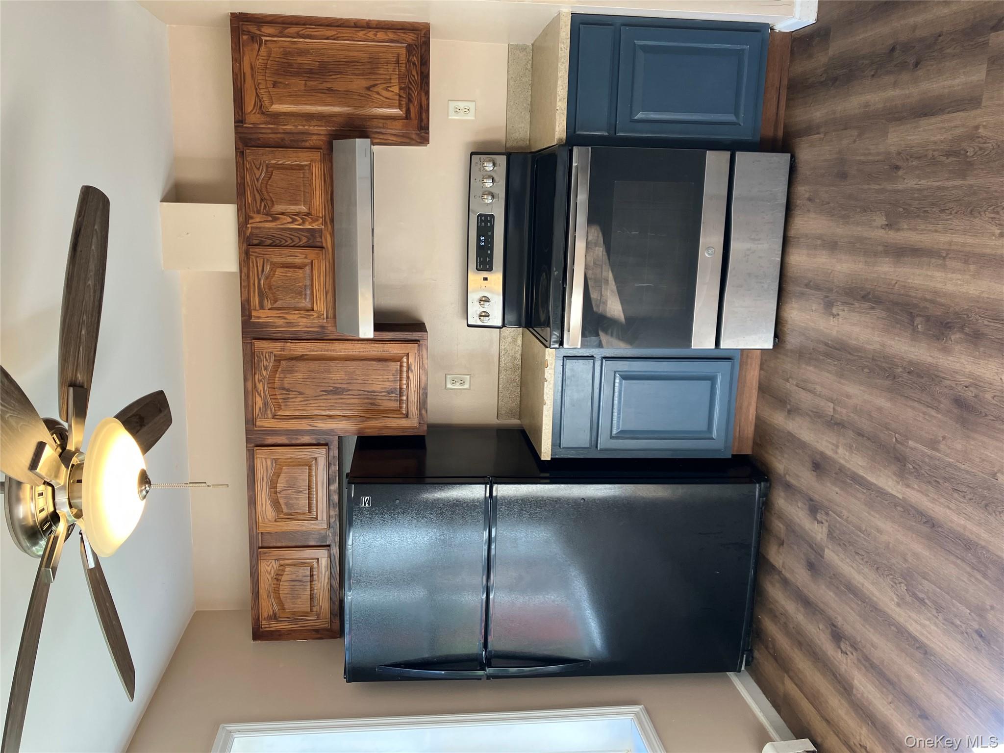 #2 photo, 133 Ridgebury Road, New Hampton , NY 10958