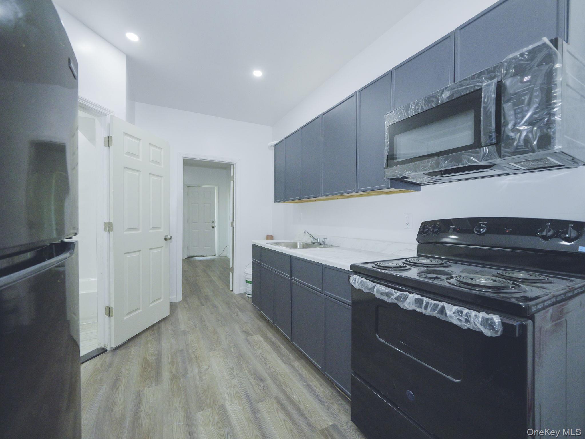 #4 photo, 81 William Street, Newburgh , NY 12550