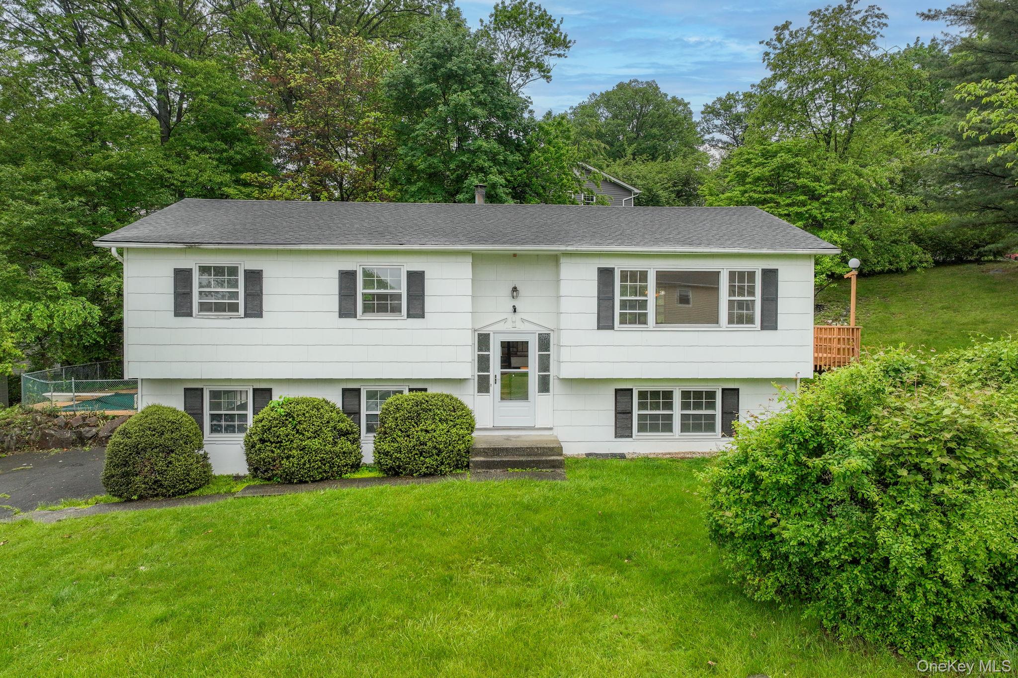 #1 photo, 1 S Delaware Drive, Nyack , NY 10960