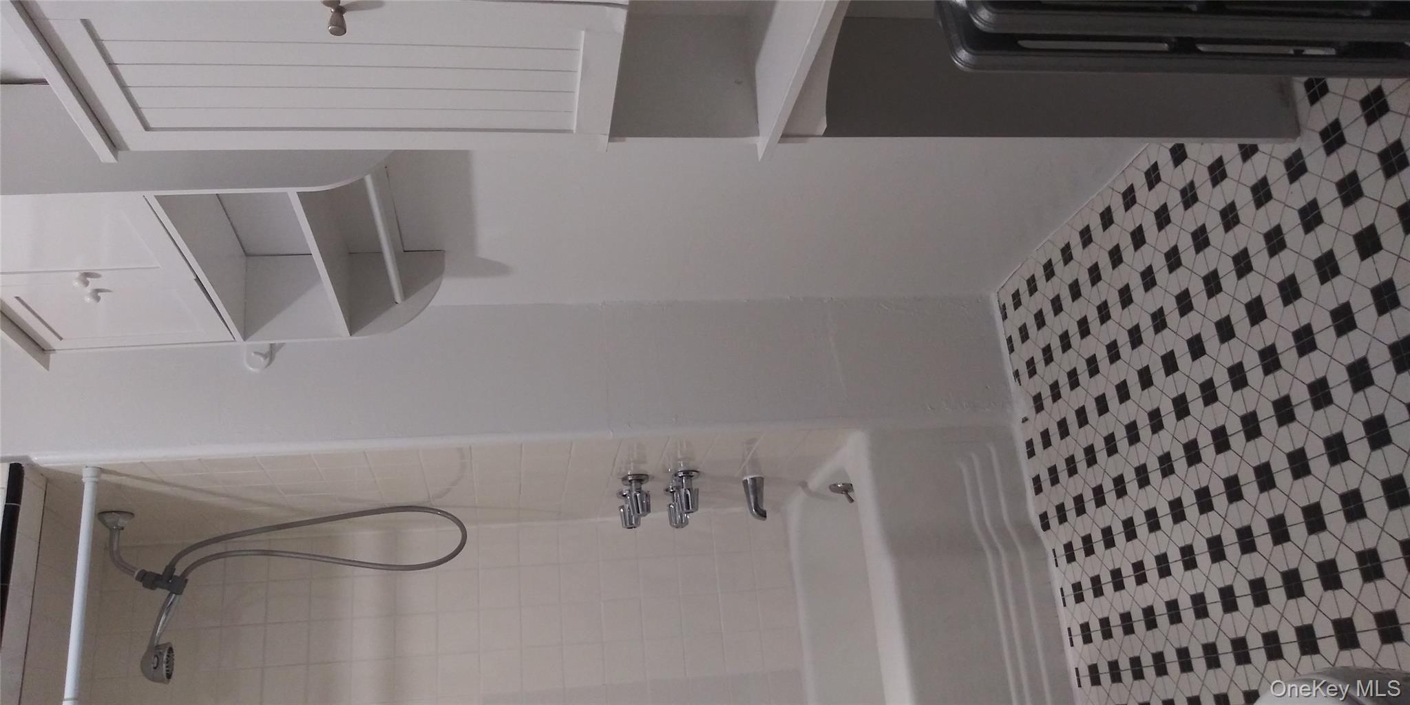 #14 photo, 8545 67th Drive, クイーンズ区 Rego Park , NY 11374