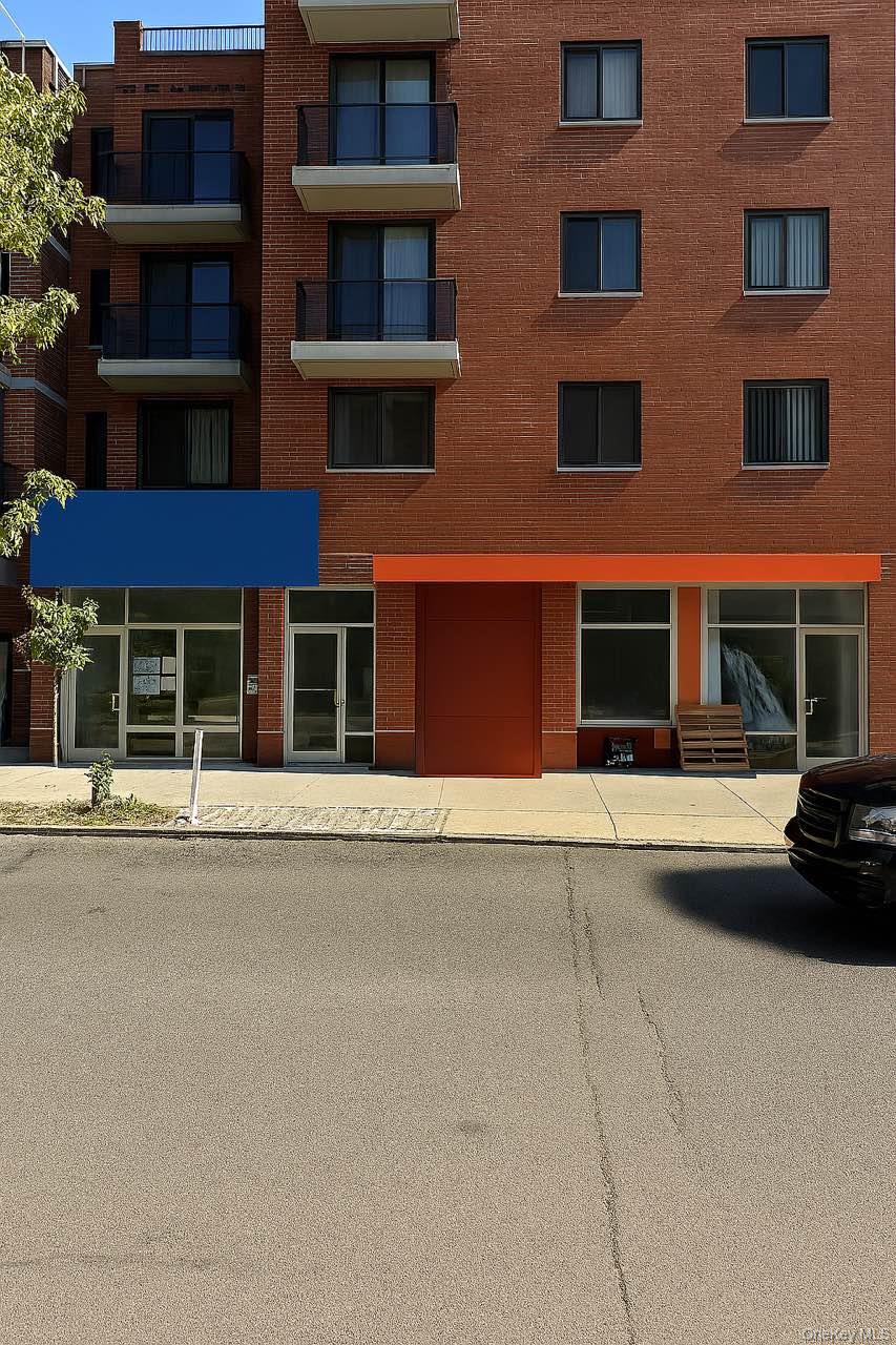 #1 photo, 132-08 Pople Avenue, クイーンズ区 Flushing , NY 11355