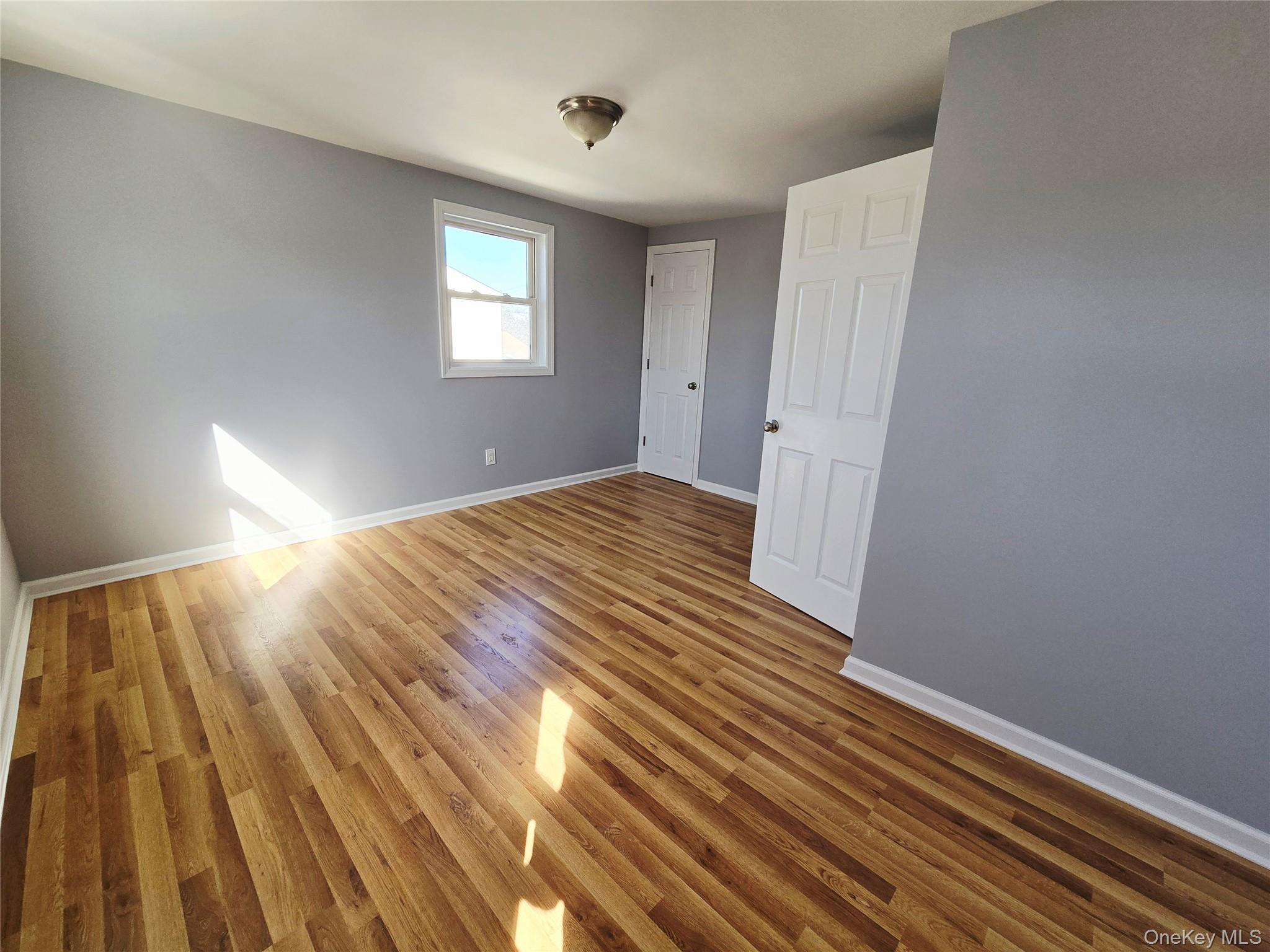 #7 photo, 153 Barwick Boulevard, ナッソー郡 Mineola , NY 11501