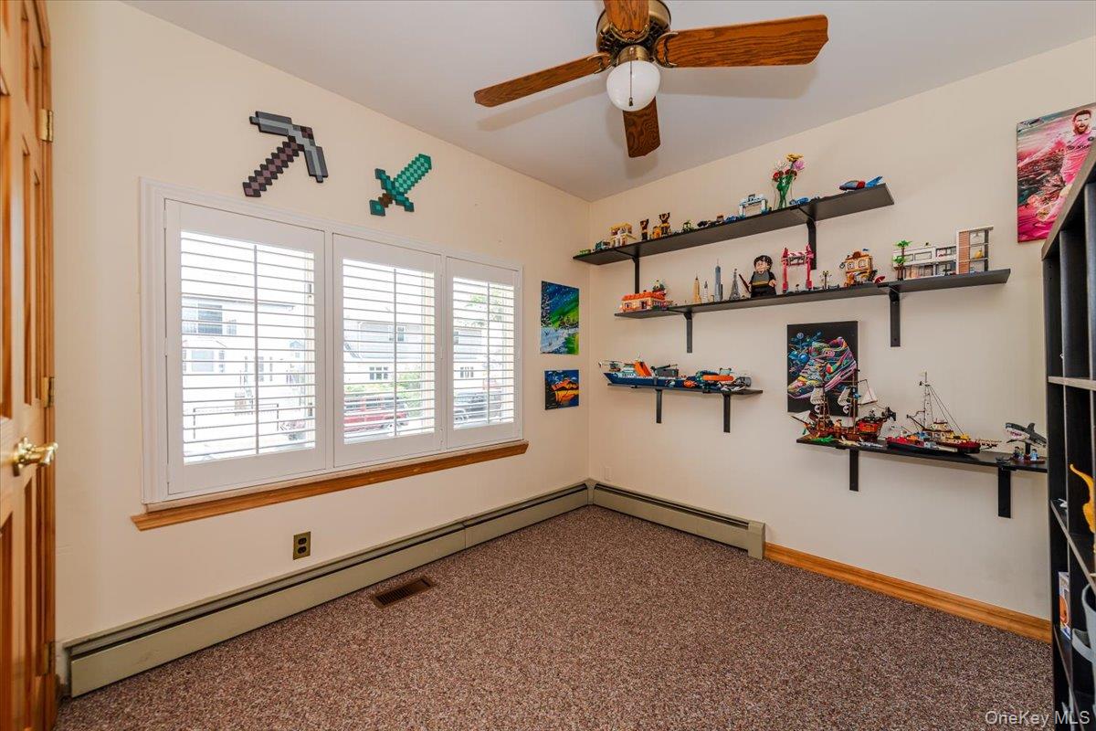 #4 photo, 161-40 99th Street, クイーンズ区 Howard Beach , NY 11414