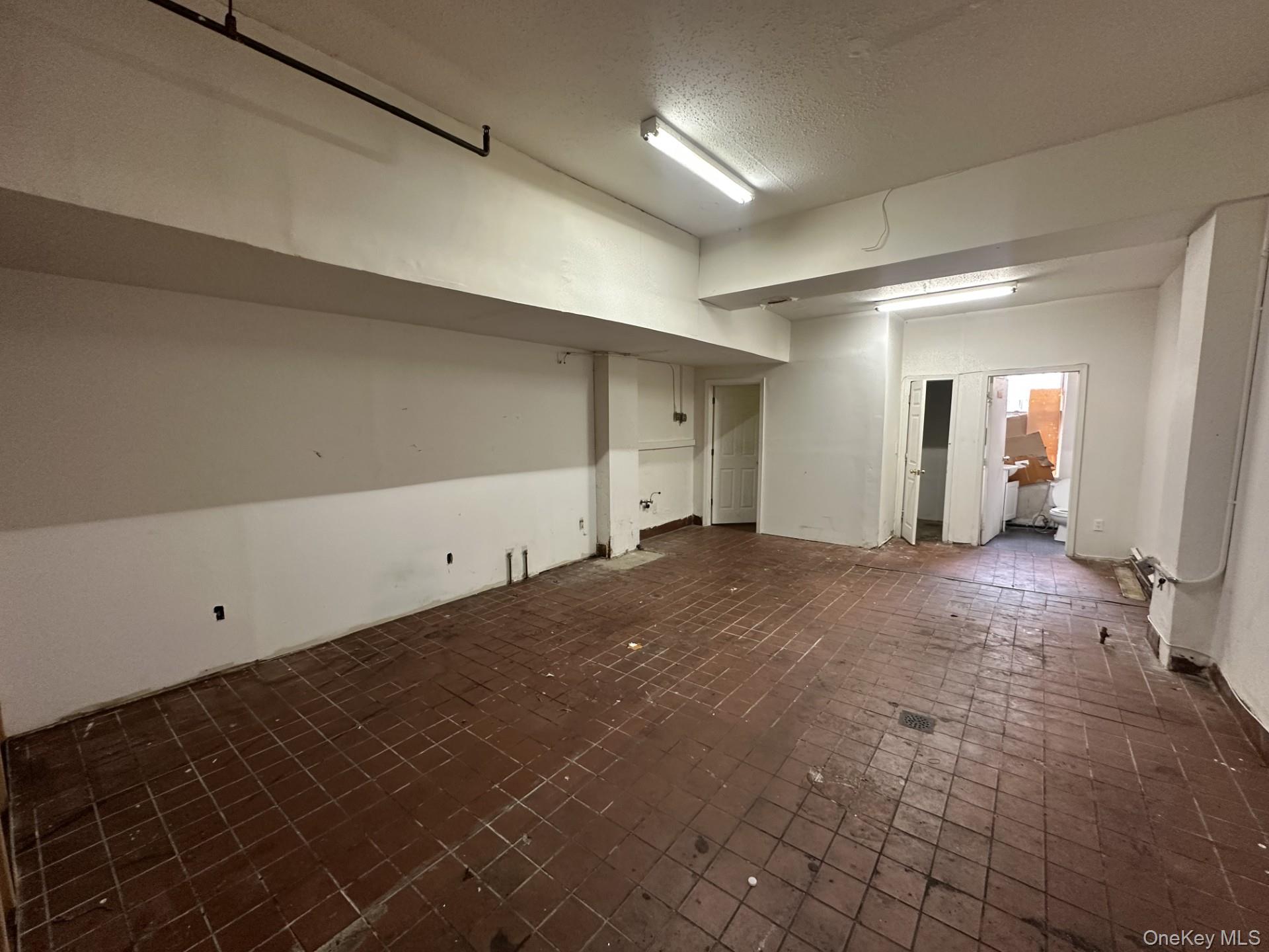 #3 photo, 114-34 Farmers Boulevard, クイーンズ区 Saint Albans , NY 11412