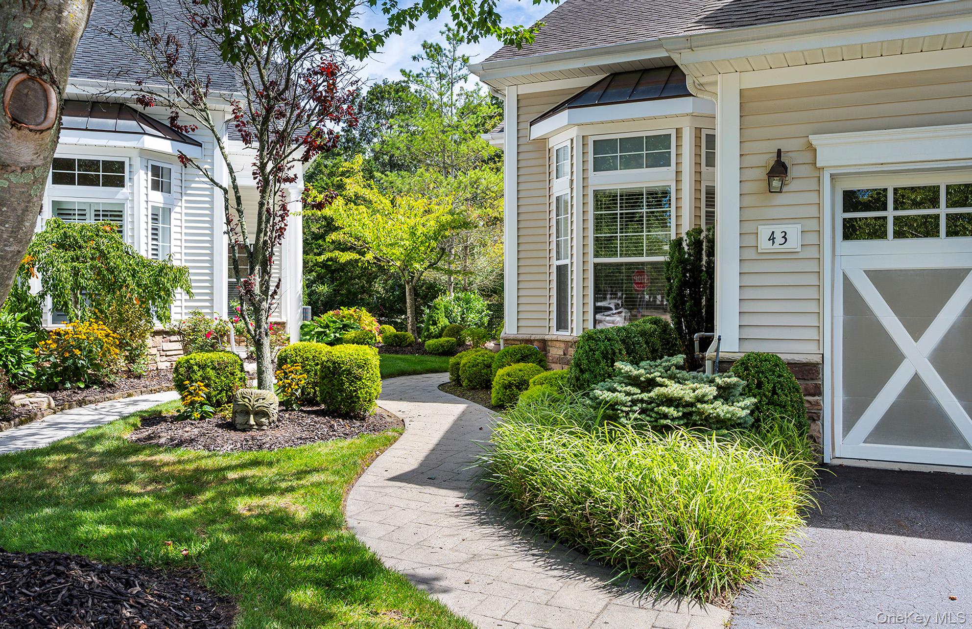 #1 photo, 43 Applause Drive, 东长岛 Eastport , NY 11941