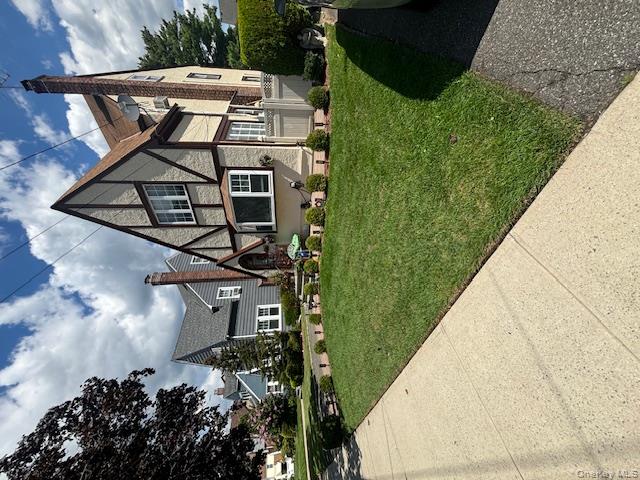 #2 photo, 456 Macatee Place, 长岛 Mineola , NY 11501