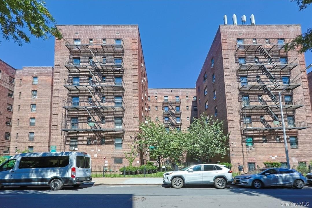 #20 photo, 44-25 Macnish Street, クイーンズ区 Elmhurst , NY 11373