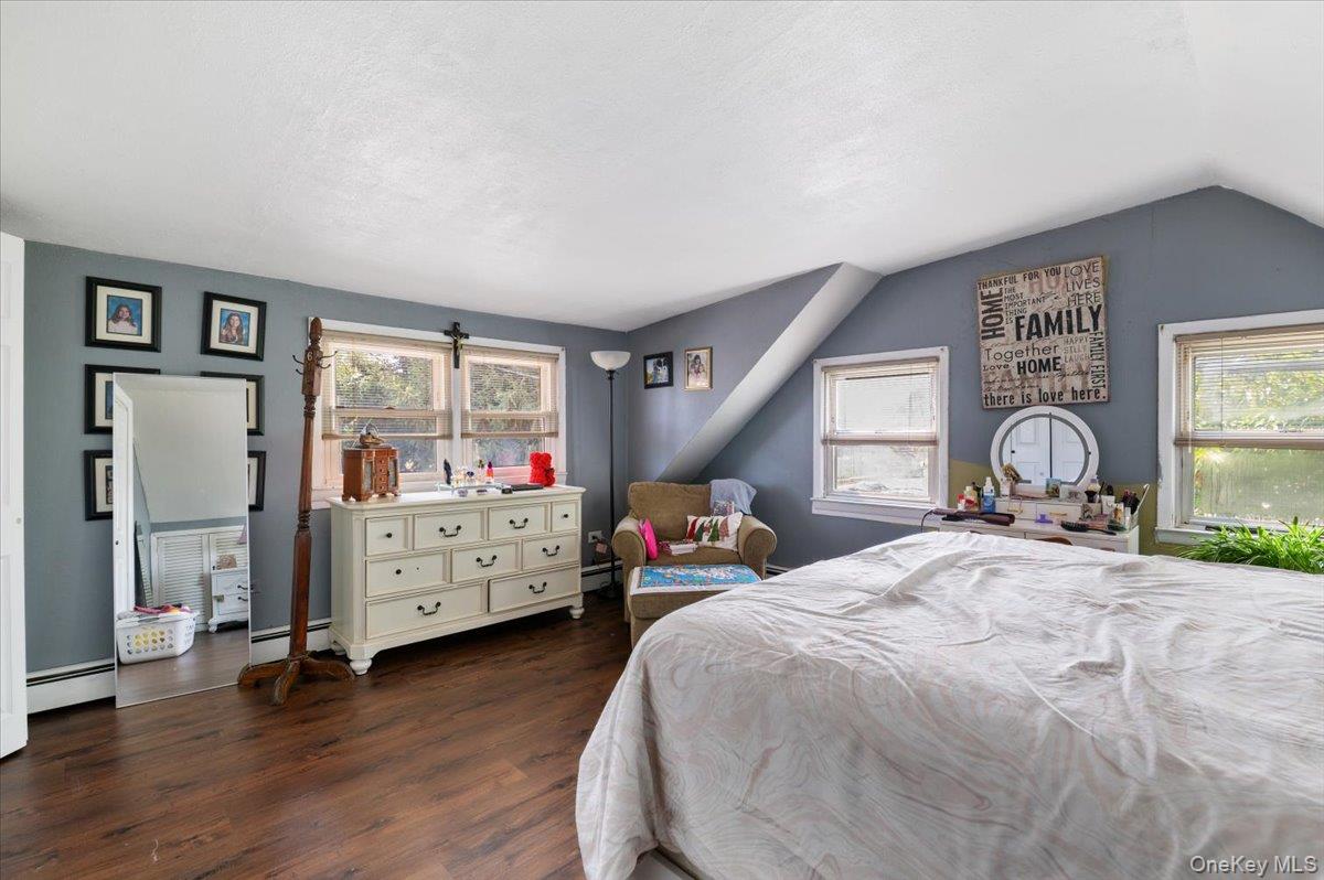 #18 photo, 53 Periwinkle Road, ナッソー郡 Levittown , NY 11756