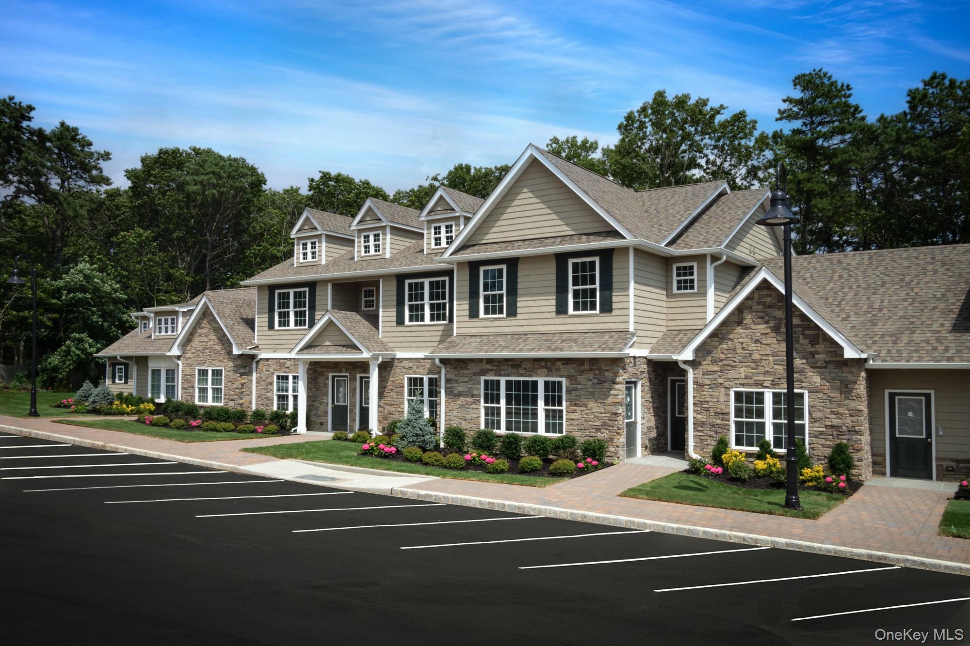 #1 photo, 01 Sunlight Walk, 东长岛 Holbrook , NY 11741