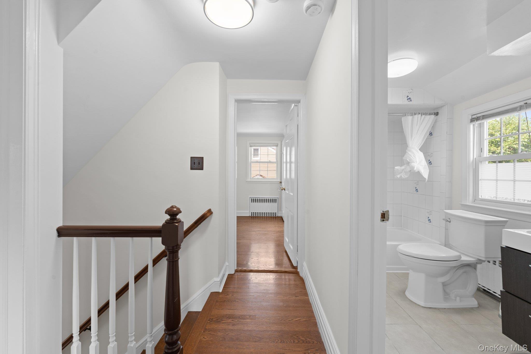 #10 photo, 128 Charles Street, ナッソー郡 East Williston , NY 11596