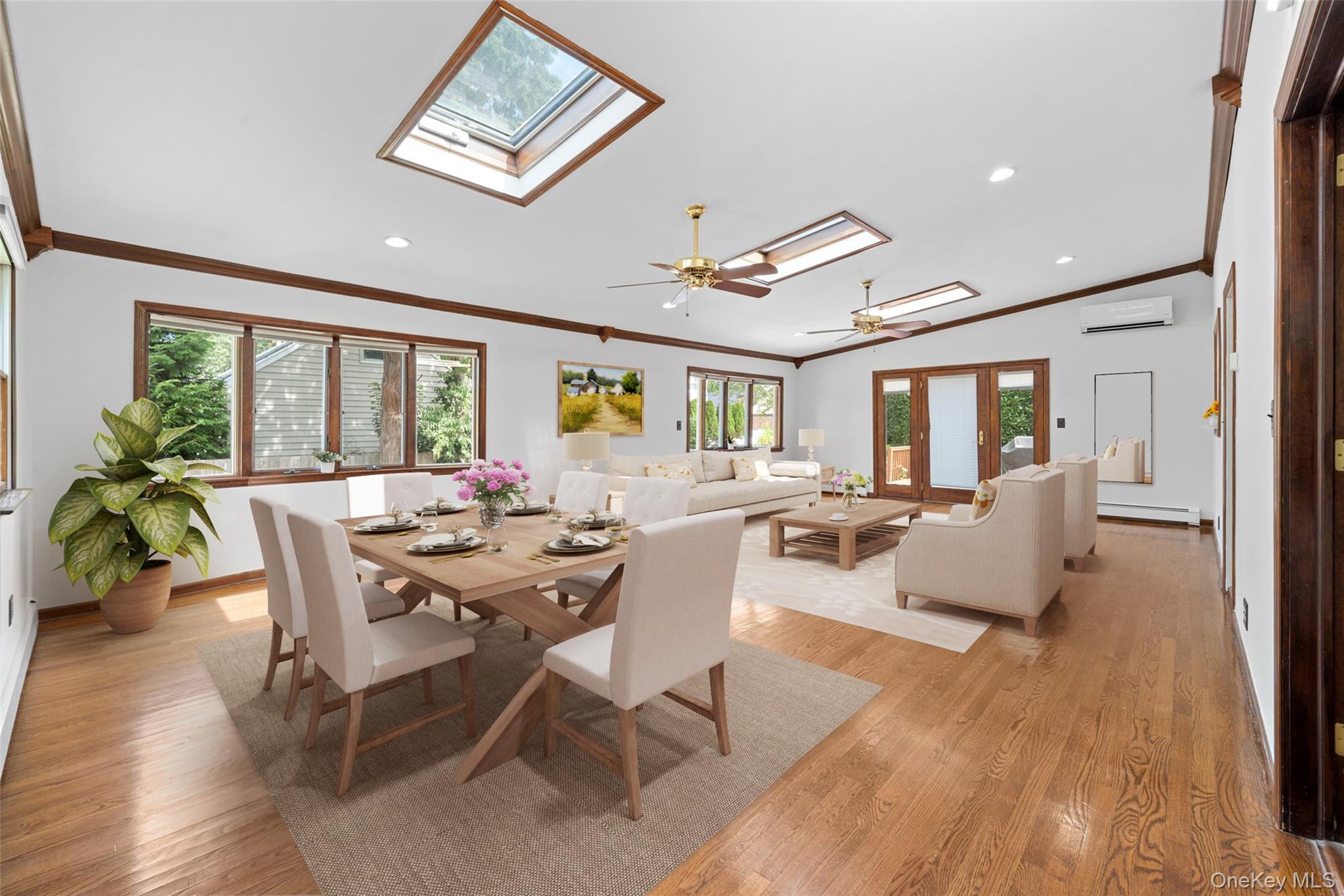 #3 photo, 128 Charles Street, ナッソー郡 East Williston , NY 11596