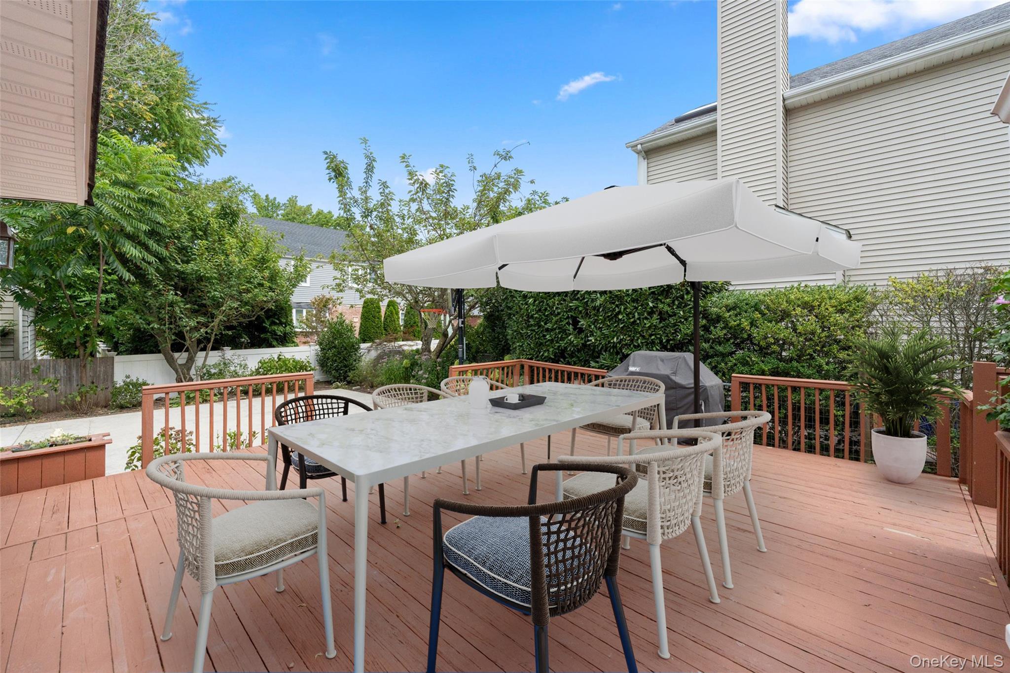 #8 photo, 128 Charles Street, ナッソー郡 East Williston , NY 11596