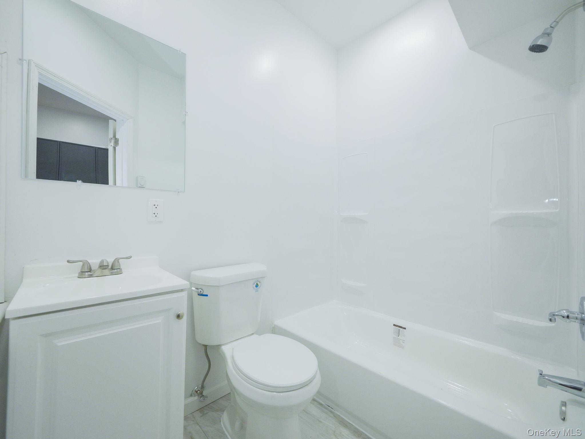 #12 photo, 83 William Street, Newburgh , NY 12550