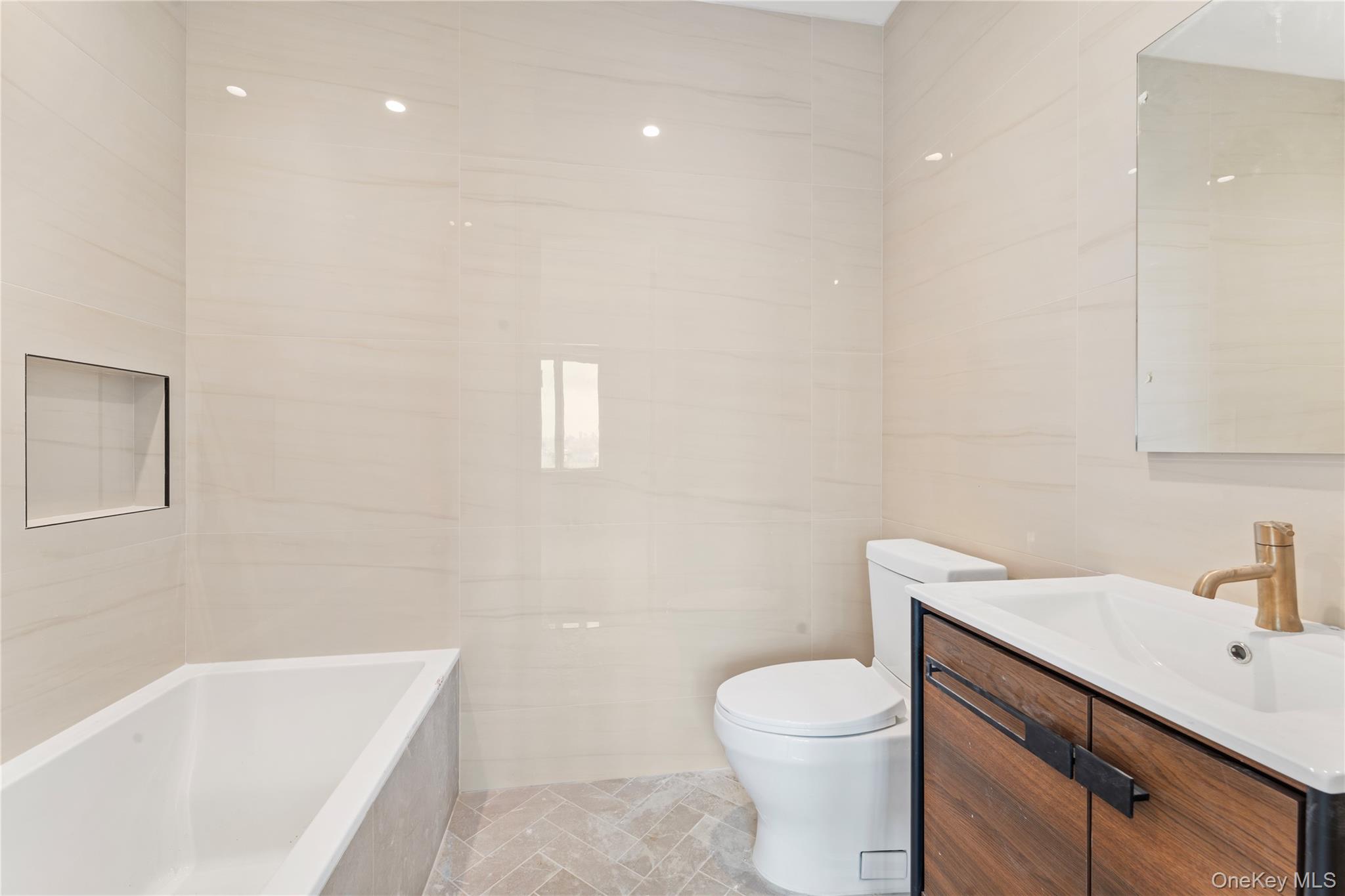 #5 photo, 610 Dekalb Avenue, ブルックリン区 Brooklyn , NY 11205