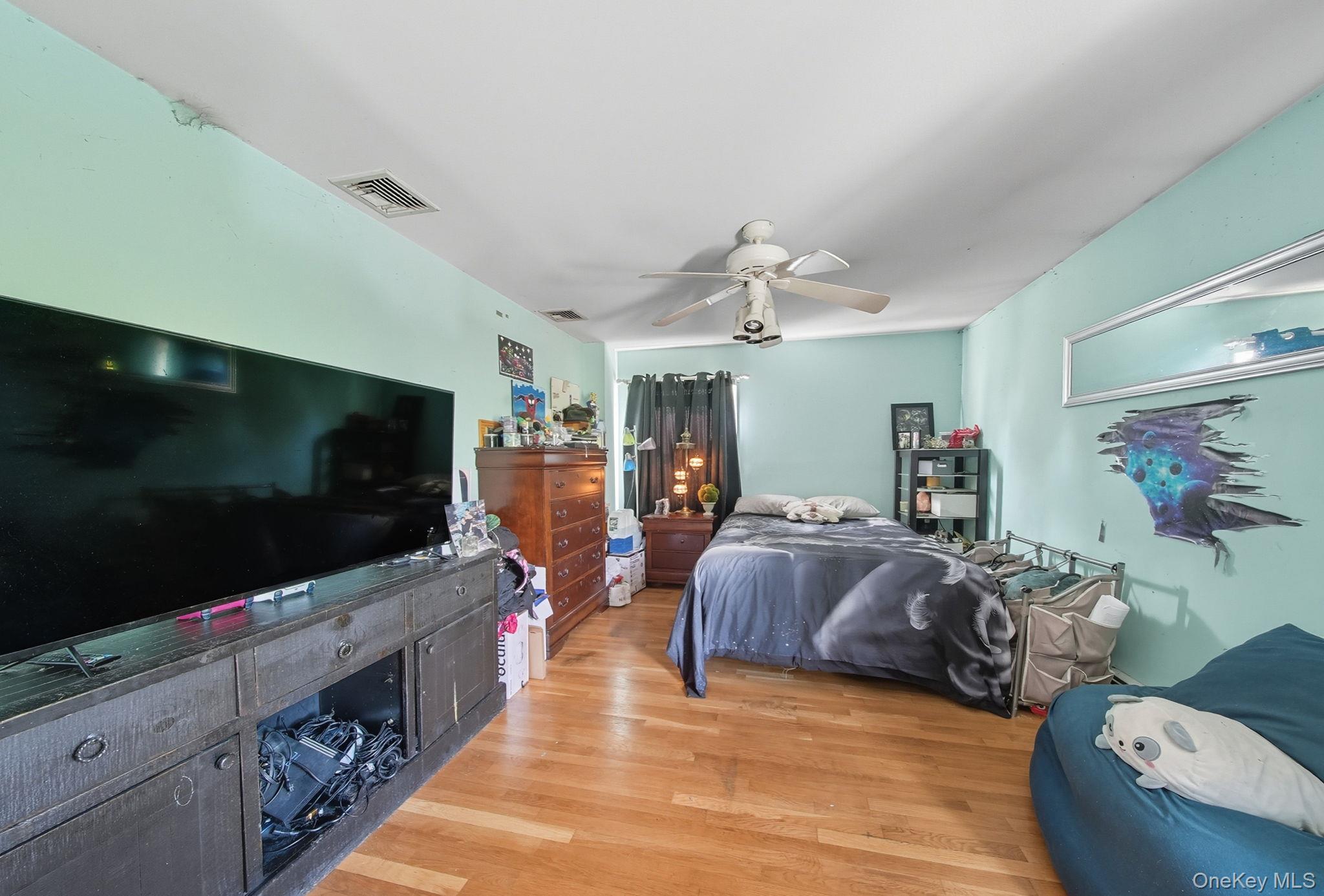 #20 photo, 2 Dawn Court, Chester , NY 10918