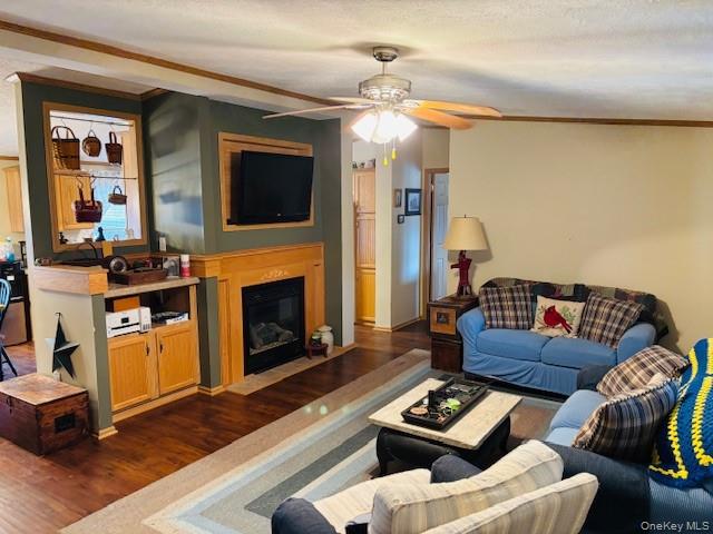 #8 photo, 3459 Route 9, Hudson , NY 12534