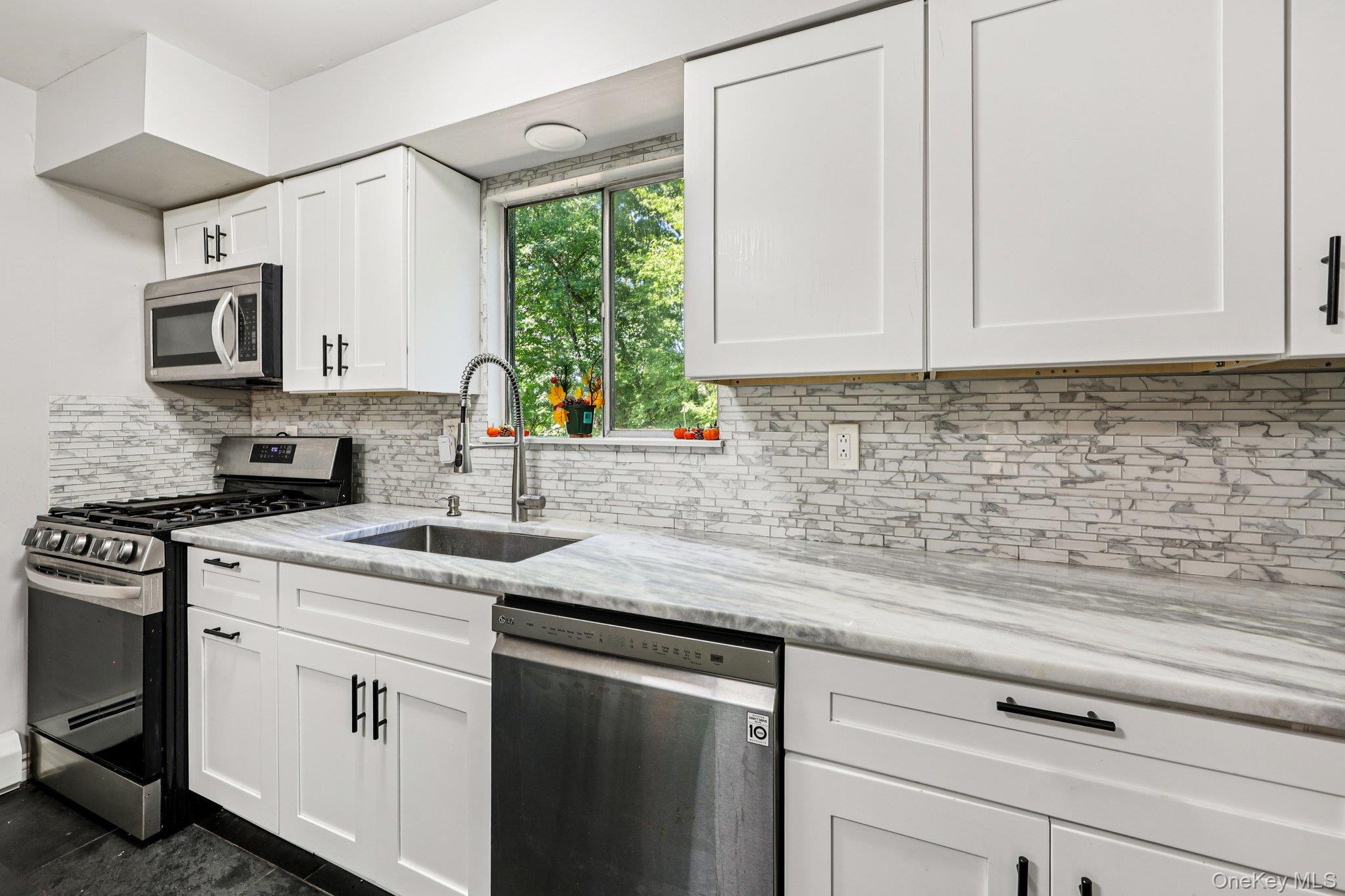 #6 photo, 9 Crane Road, Middletown , NY 10941