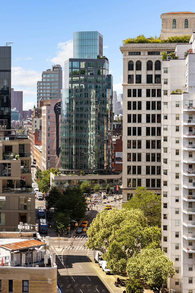 #18 photo, 111 4TH Avenue, マンハッタン East Village , NY 10003