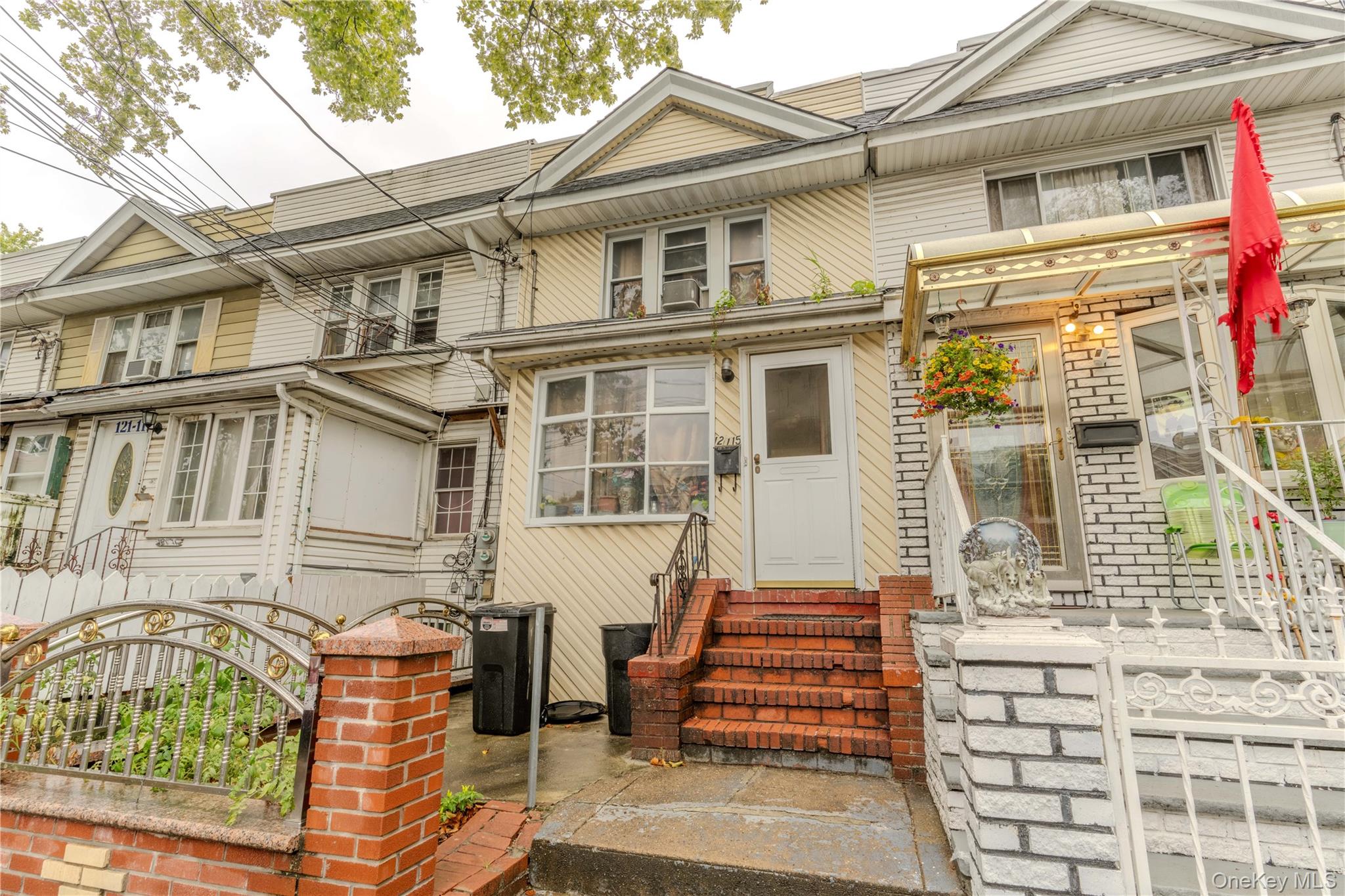 #1 photo, 121-15 95th Avenue, クイーンズ区 Richmond Hill , NY 11419