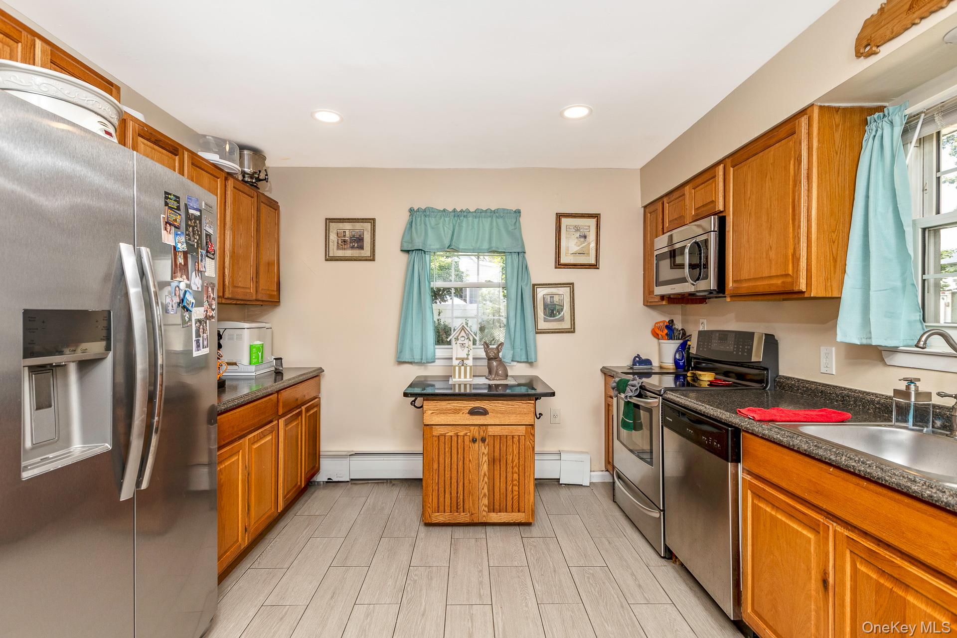 #9 photo, 169 Pawnee Avenue, सफ़ोक काउंटी Mastic , NY 11950