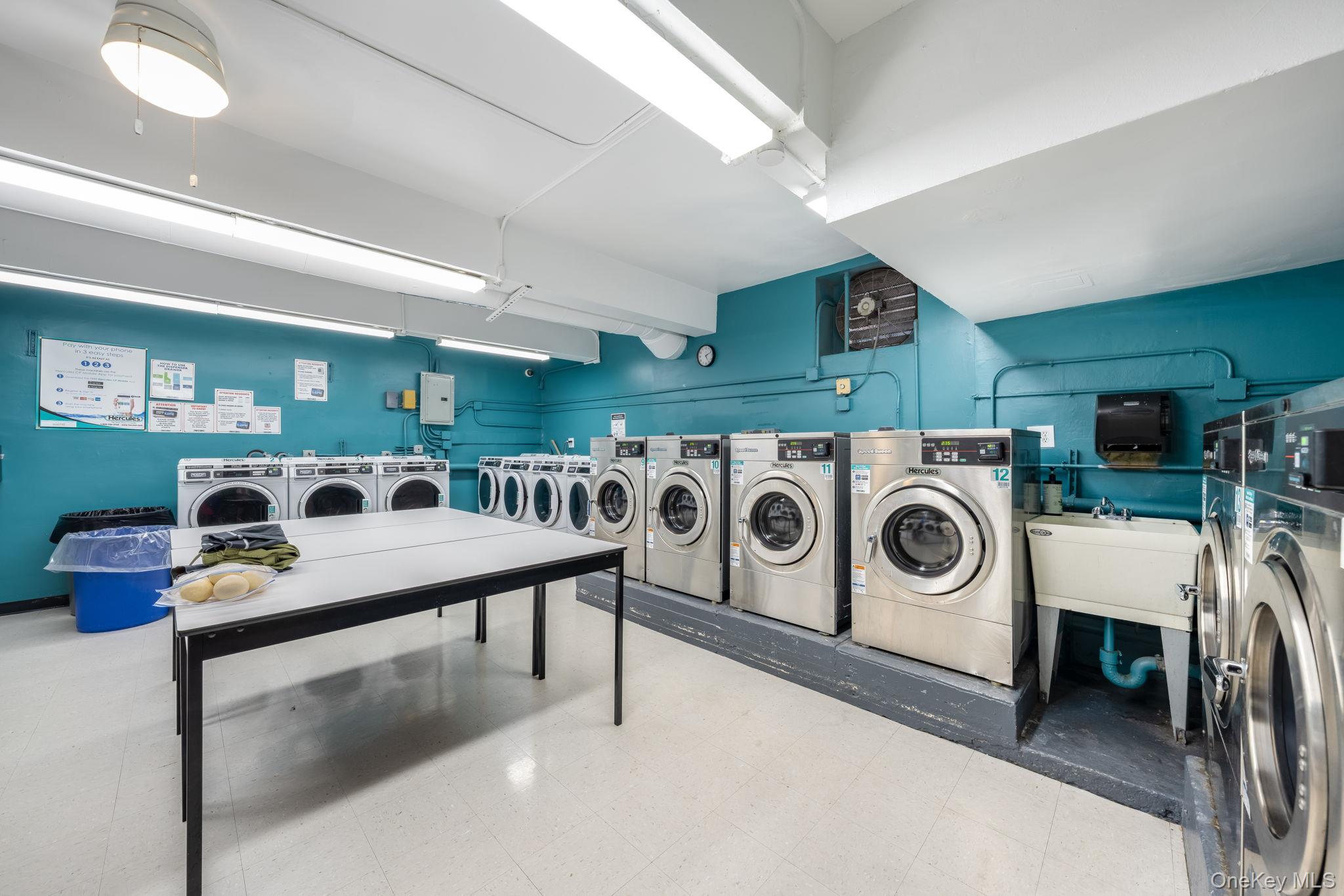 #18 photo, 84-01 Main Street, Briarwood , NY 11435