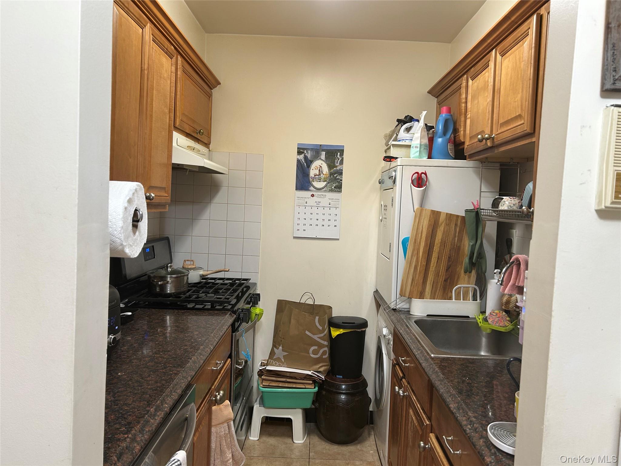 #4 photo, 42-60 157 Street, クイーンズ区 Flushing , NY 11355