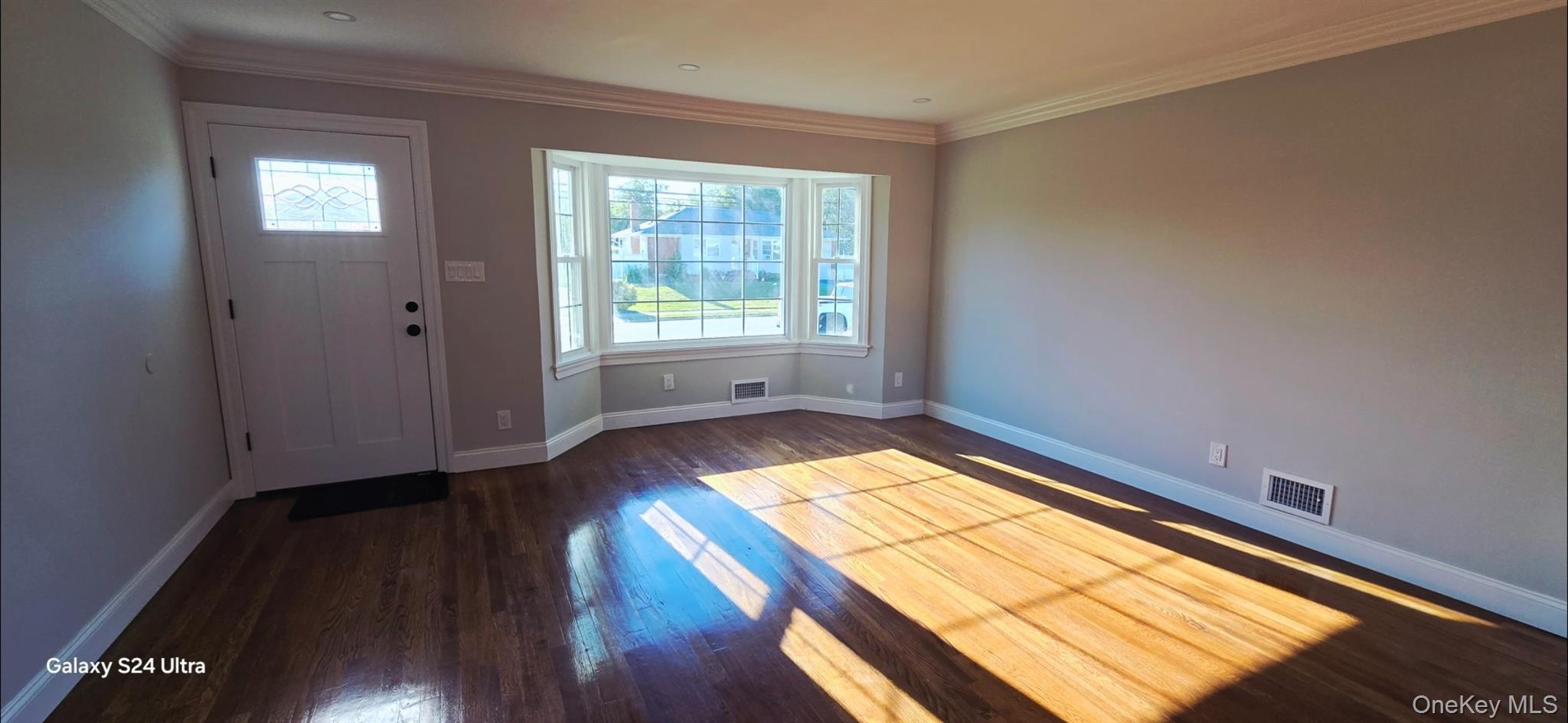 #15 photo, 125 Burlington Avenue, Deer Park , NY 11729