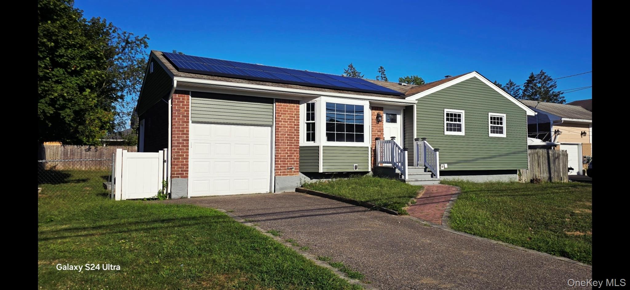 #2 photo, 125 Burlington Avenue, Deer Park , NY 11729