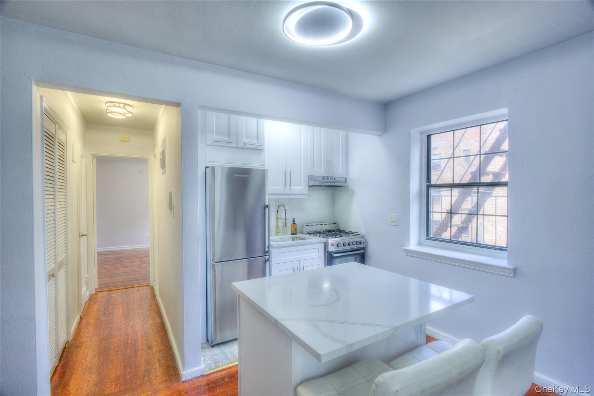 #6 photo, 14401 78th Road, クイーンズ区 Kew Garden Hills , NY 11367