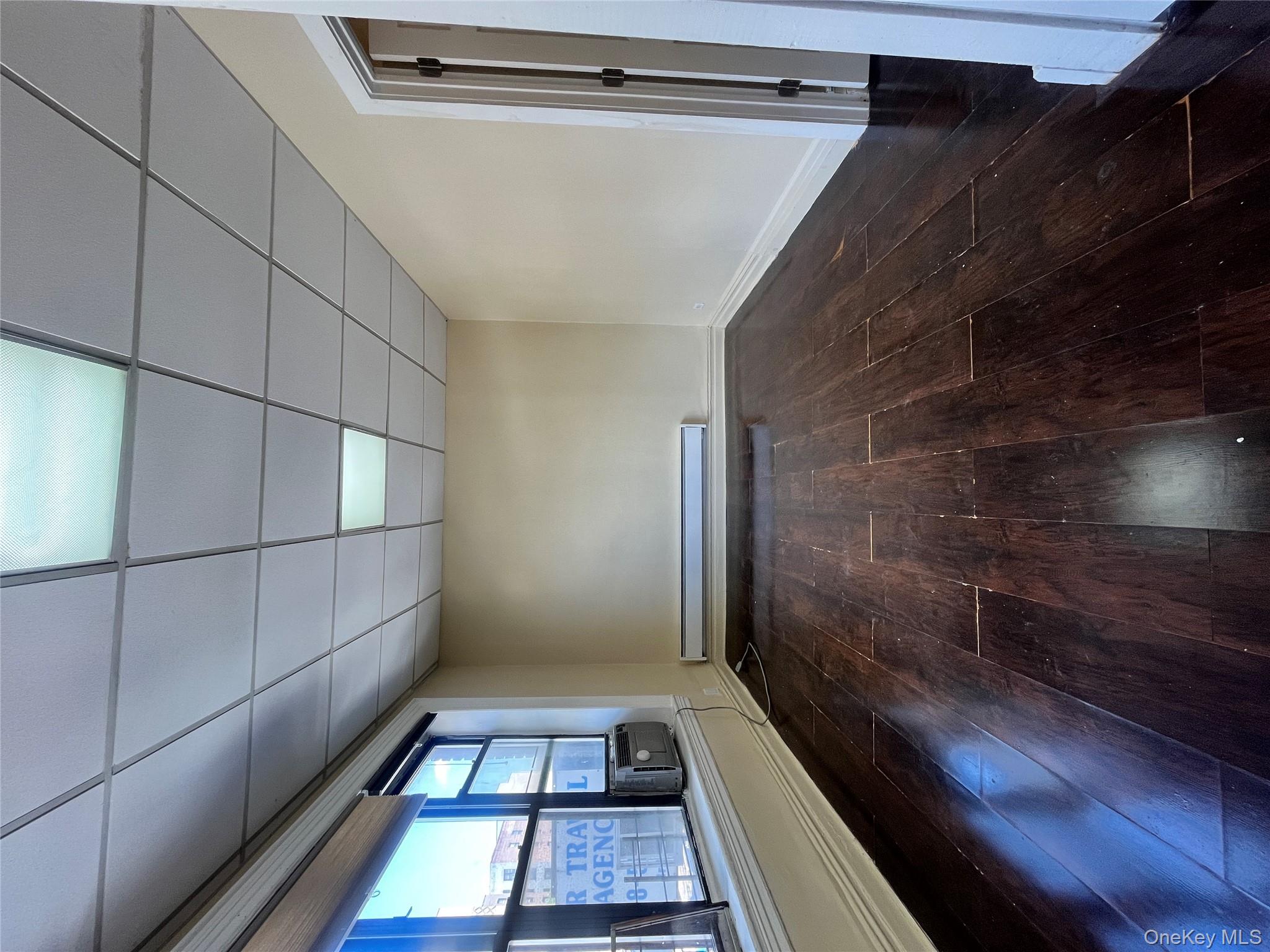 #4 photo, 30 Kingsbridge Road, ブロンクス区 Bronx , NY 10468