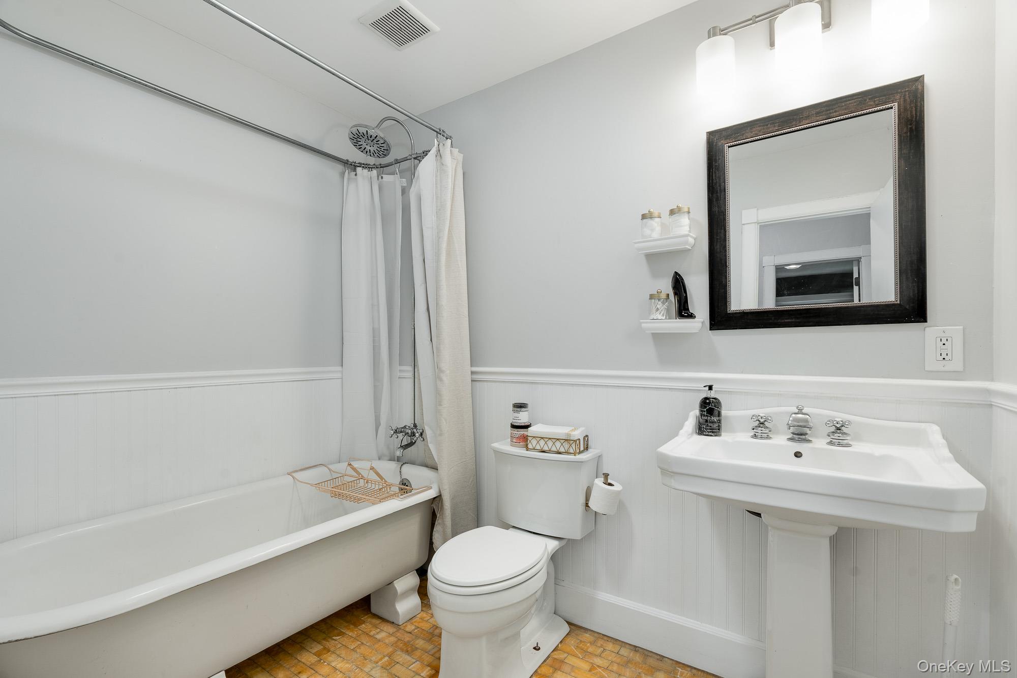 #17 photo, 21 Forbus Street, Poughkeepsie , NY 12601