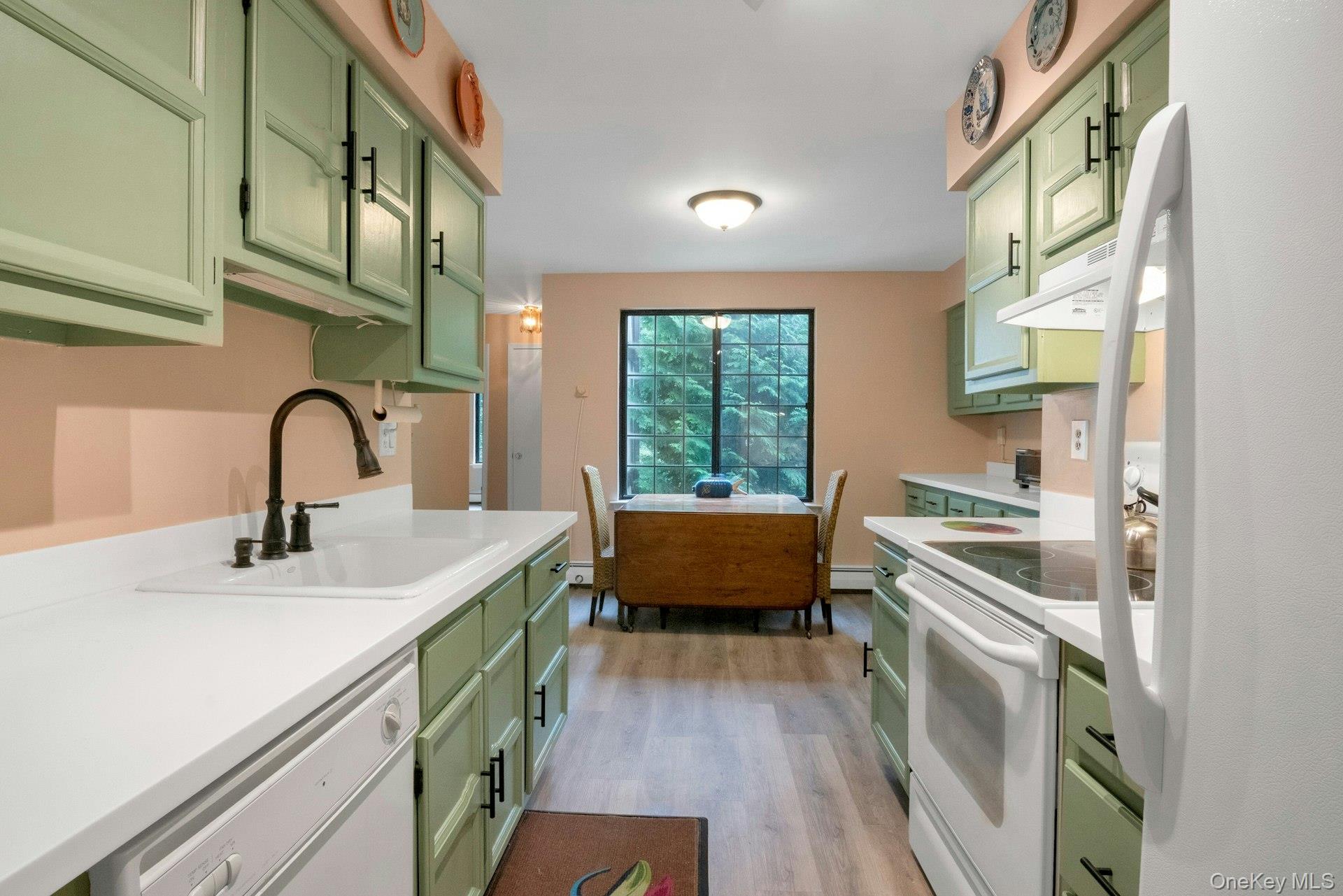 #6 photo, 60 Foxwood Drive, Pleasantville , NY 10570