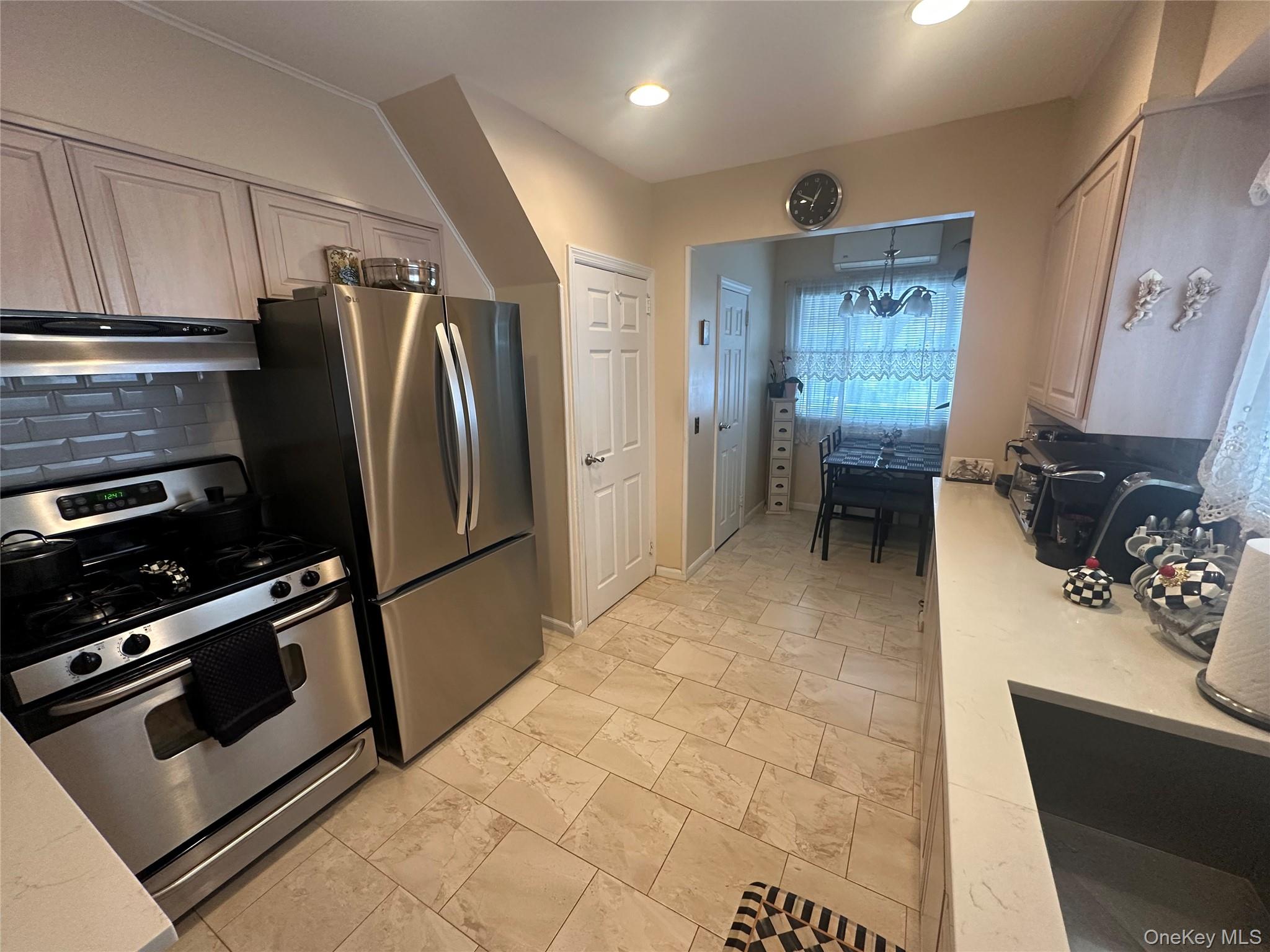 #16 photo, 9 Christabel Street, ナッソー郡 Lynbrook , NY 11563