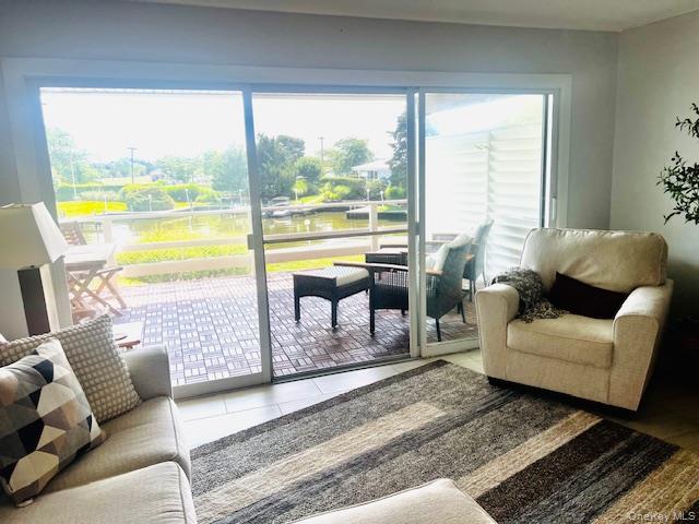 #15 photo, 35 Library Avenue, サフォーク郡 Westhampton Beach , NY 11978