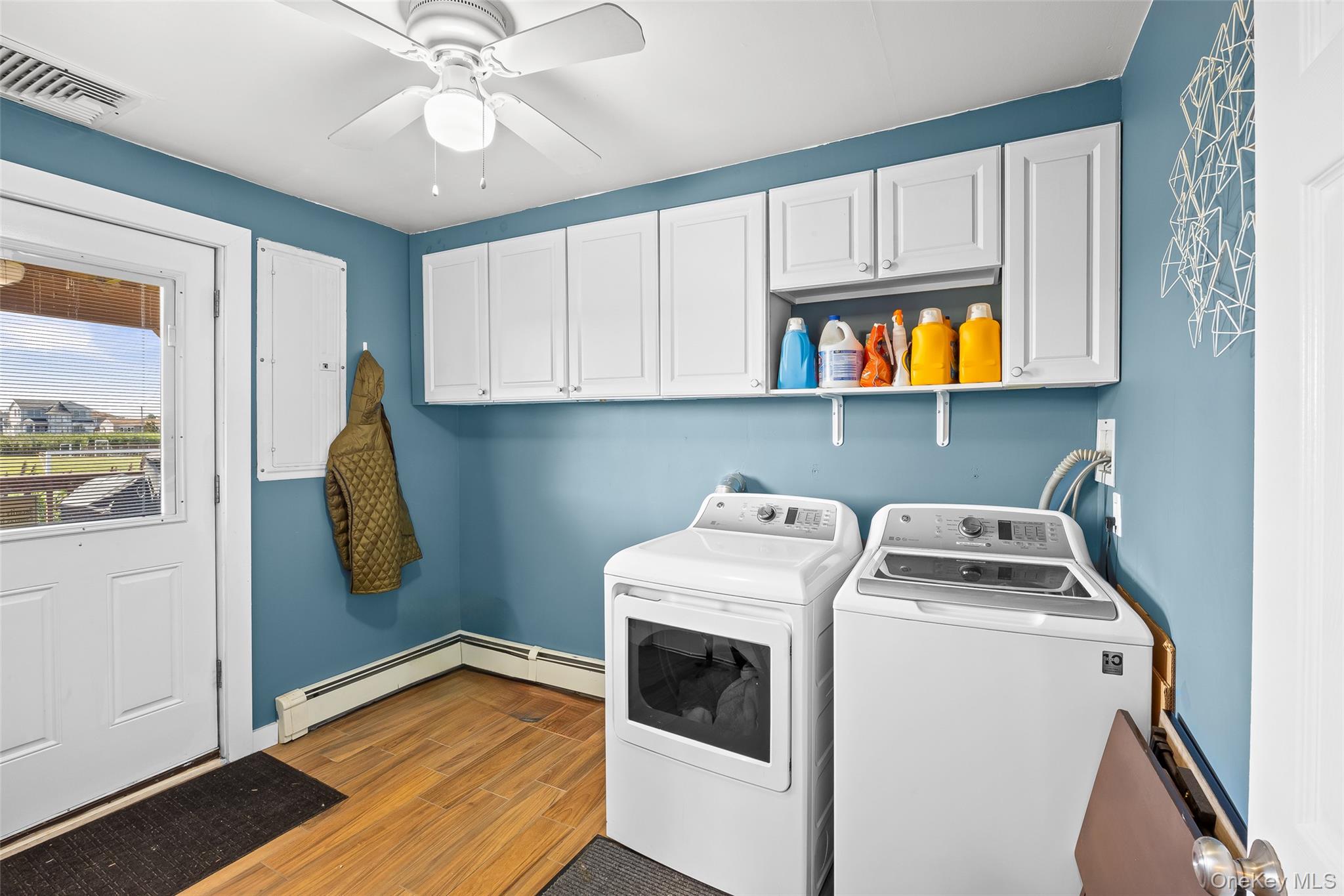 #10 photo, 853 S Bay Street, Lindenhurst , NY 11757