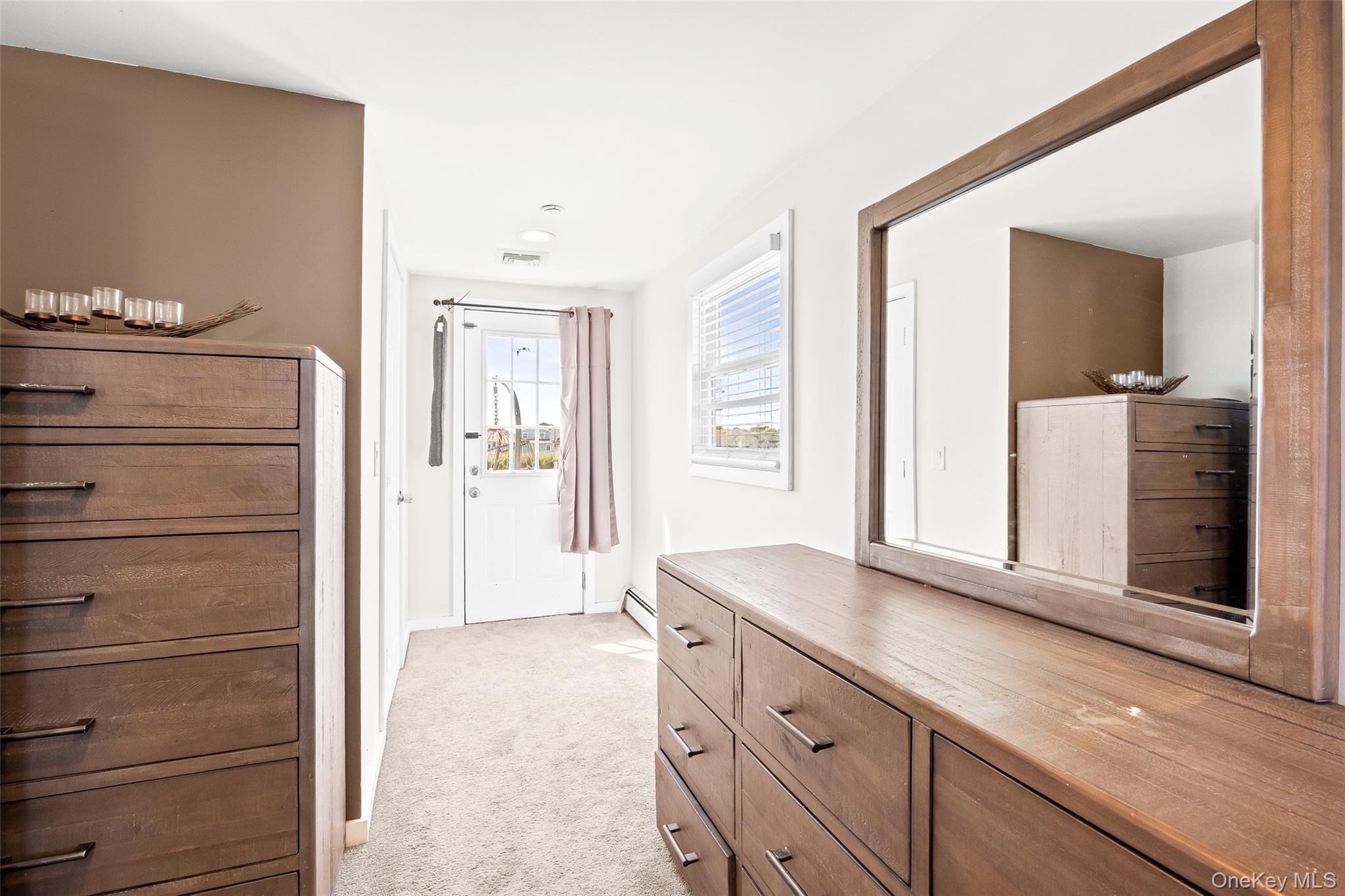 #13 photo, 853 S Bay Street, Lindenhurst , NY 11757