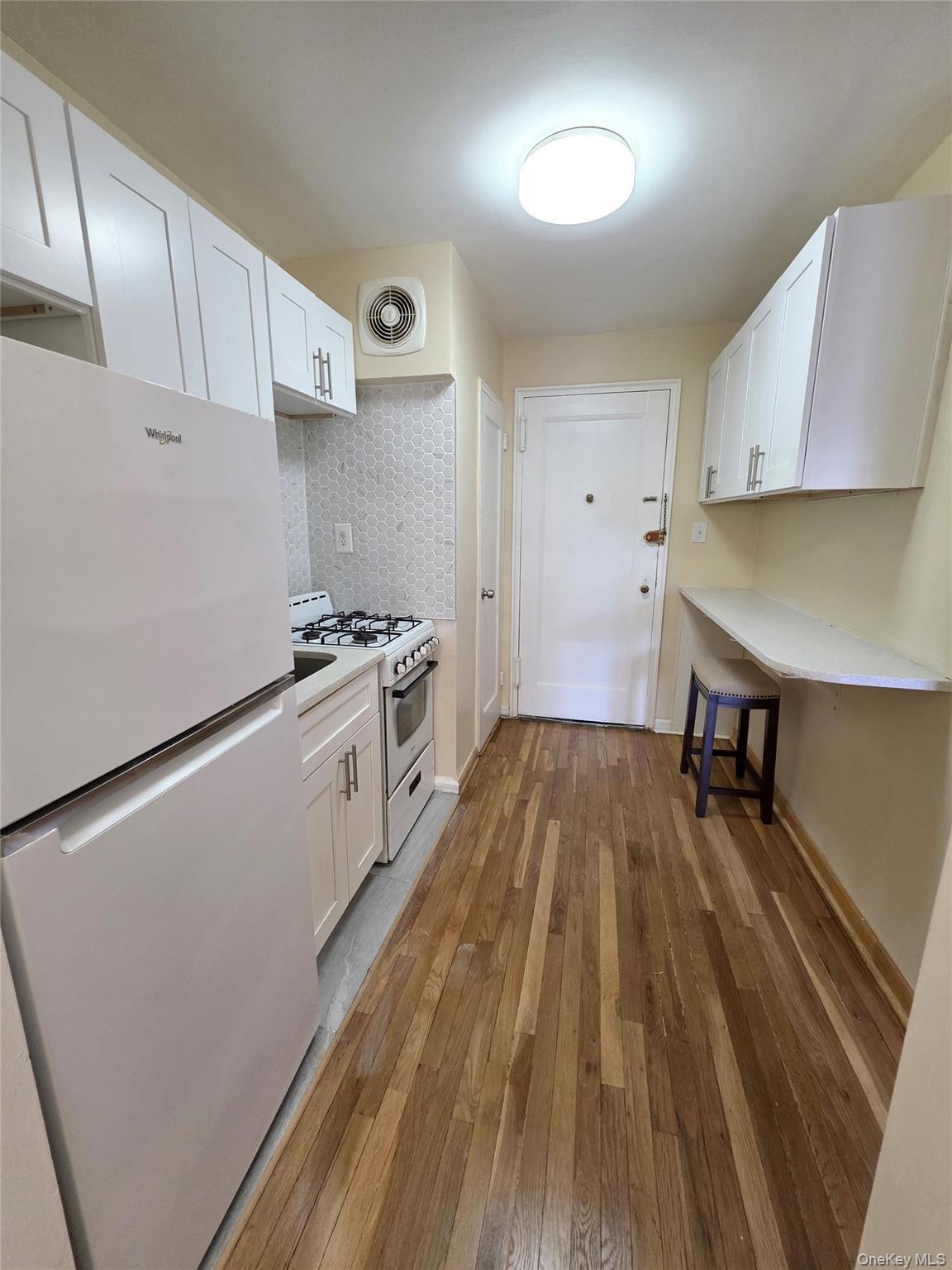 #7 photo, 65-05 Yellowstone Boulevard, クイーンズ区 Forest Hills , NY 11375