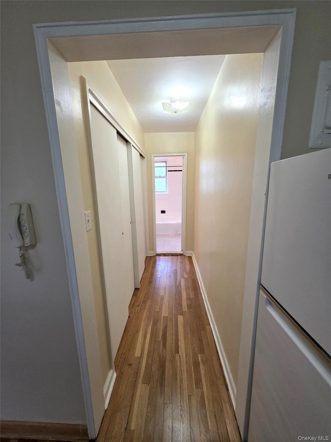 #9 photo, 65-05 Yellowstone Boulevard, クイーンズ区 Forest Hills , NY 11375