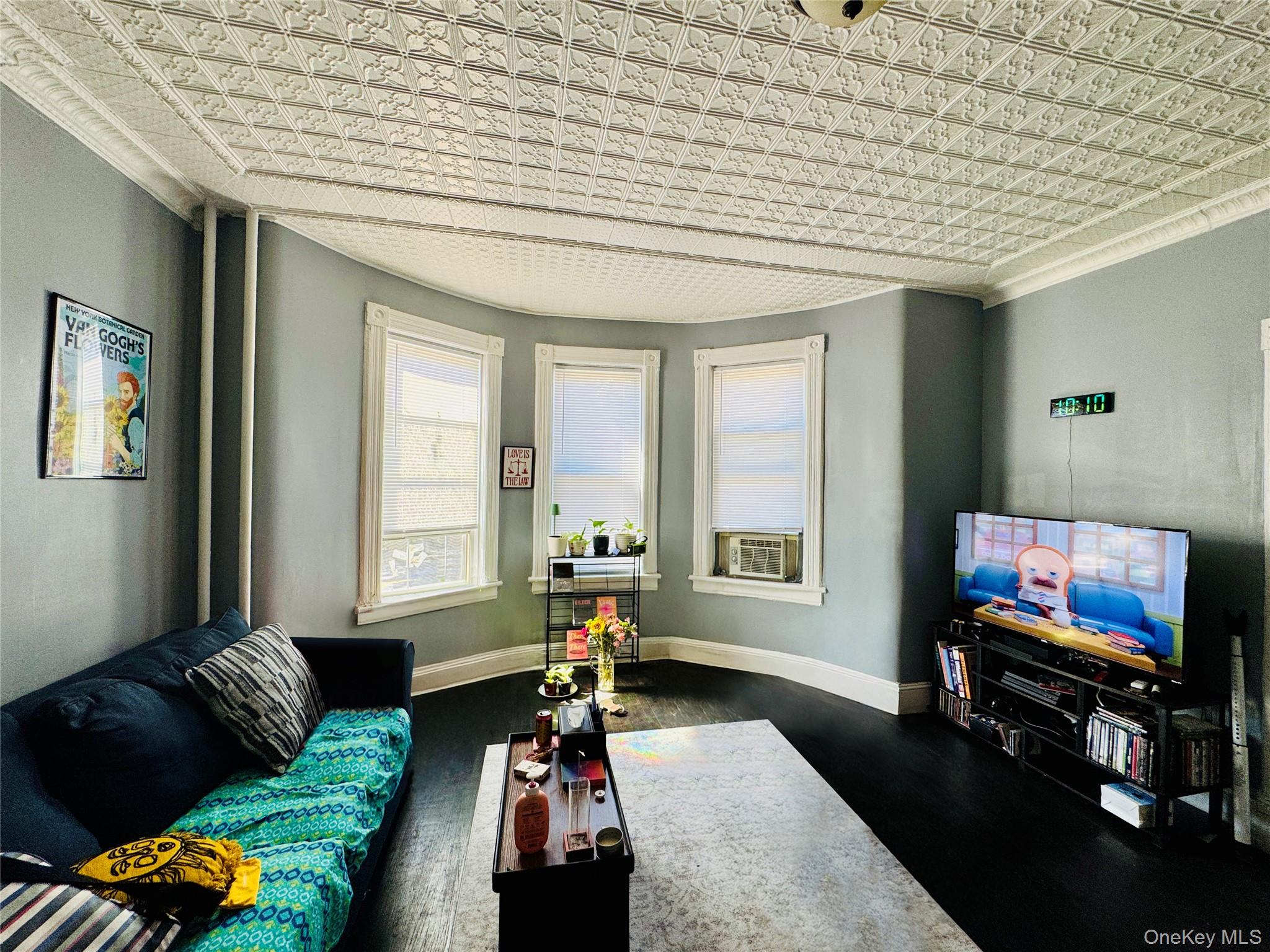 #3 photo, 76 Benkard Avenue, Newburgh , NY 12550